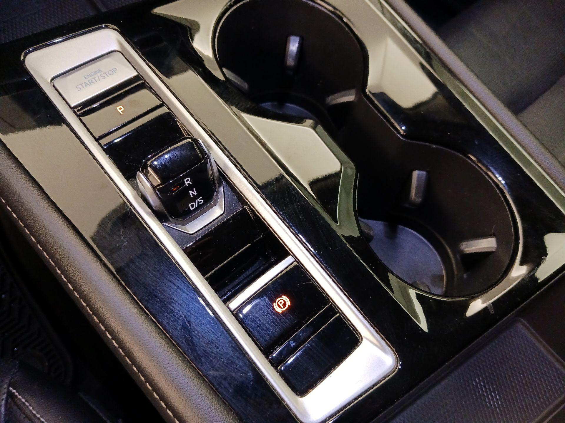 Thumbnail: 2024 Volkswagen Atlas - 18