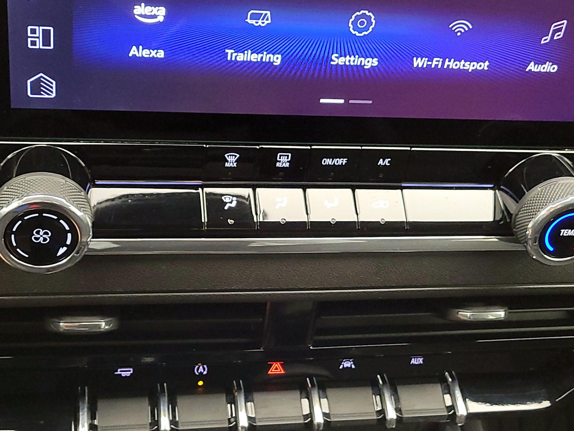 Thumbnail: 2024 Chevrolet Colorado - 17