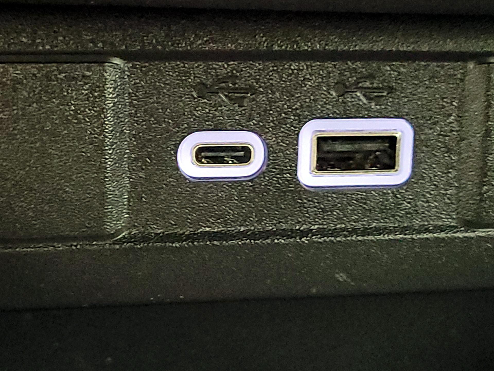 Thumbnail: 2024 Chevrolet Colorado - 19