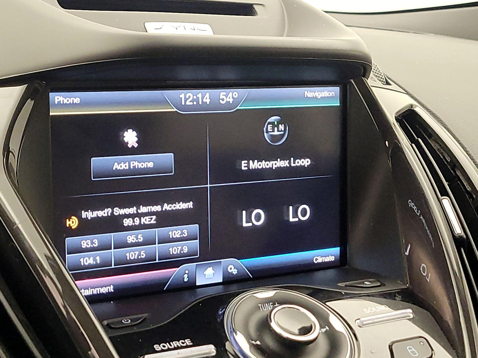 Thumbnail: 2015 Ford Escape - 15