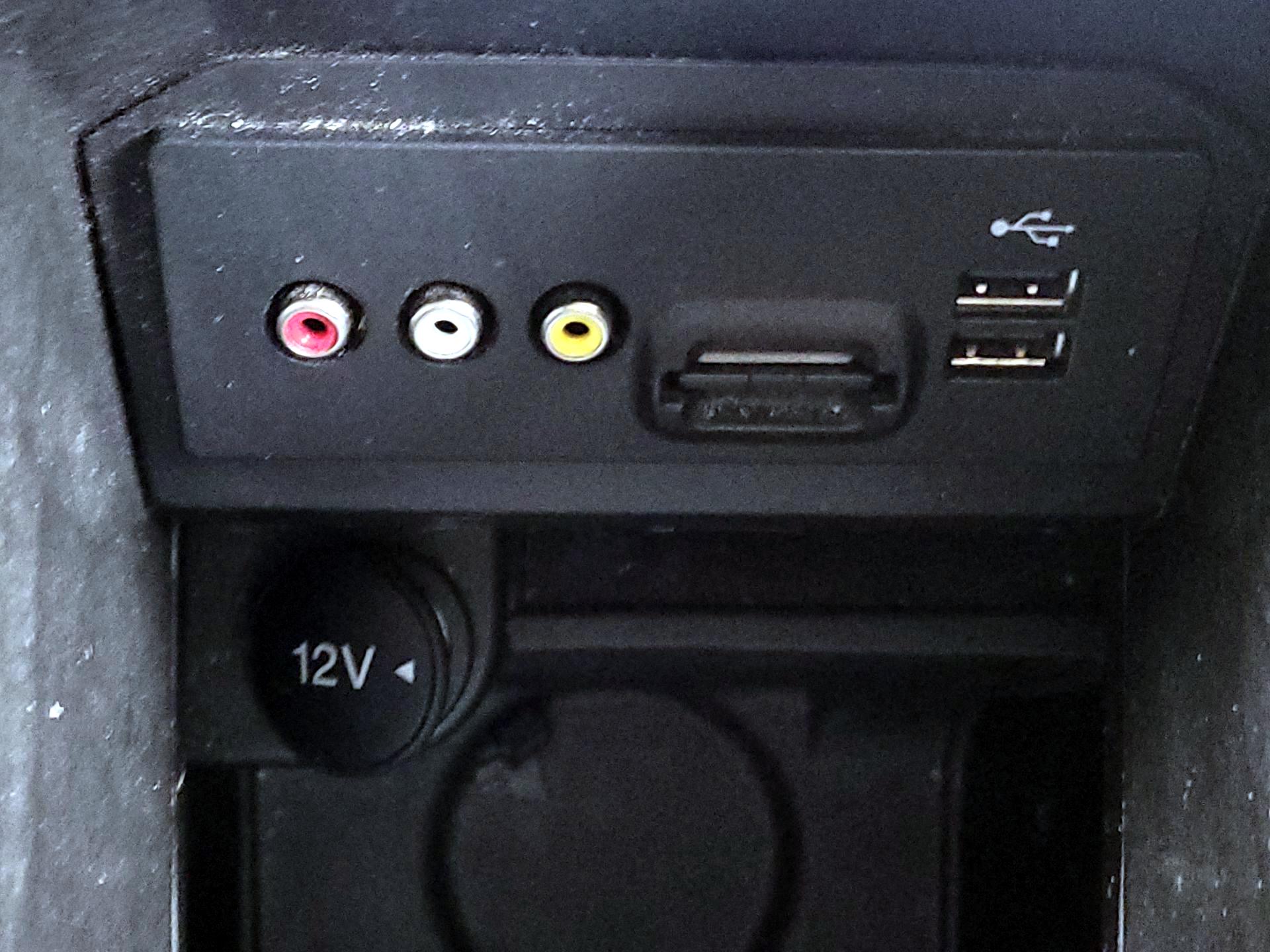 Thumbnail: 2015 Ford Escape - 18