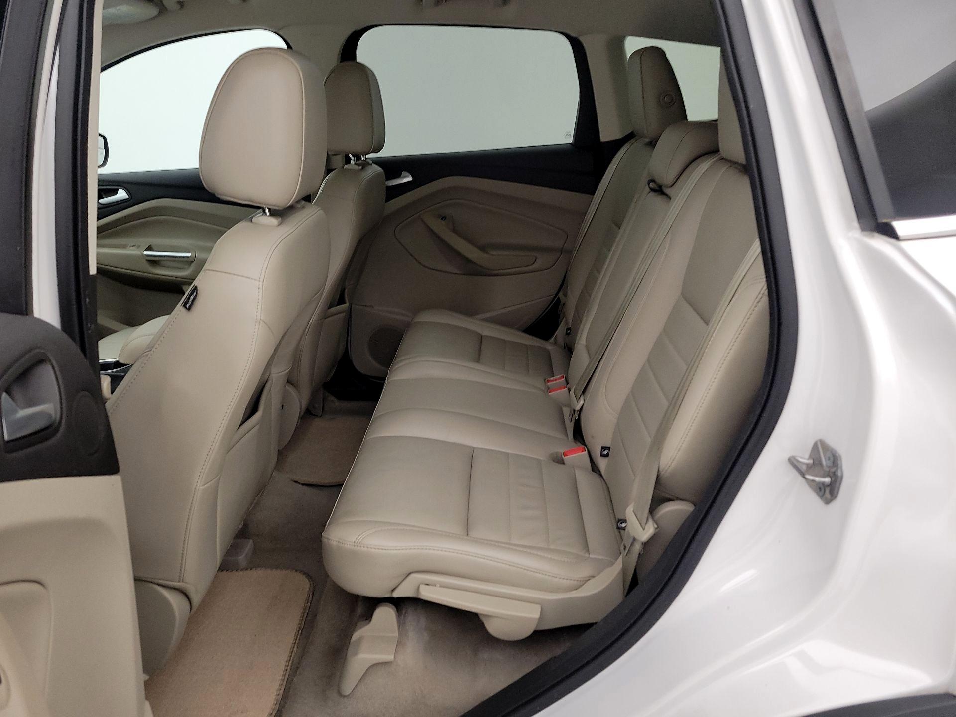 Thumbnail: 2015 Ford Escape - 19