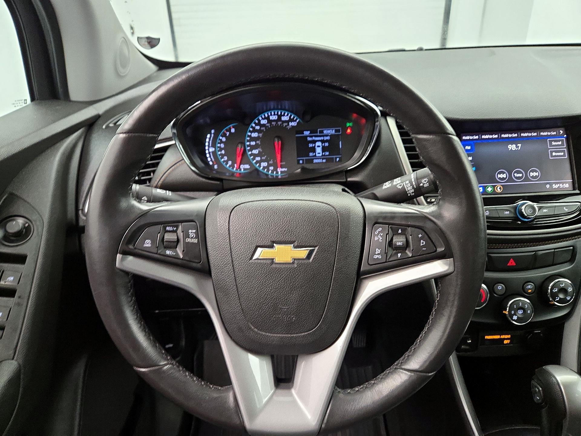 Thumbnail: 2020 Chevrolet Trax - 10