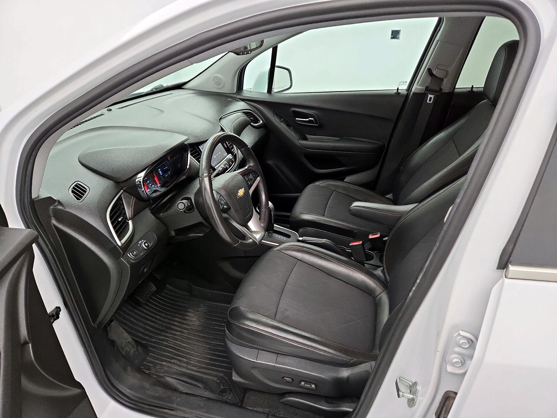 Thumbnail: 2020 Chevrolet Trax - 11