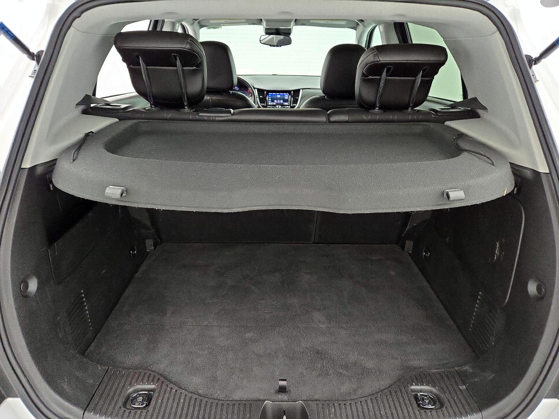 Thumbnail: 2020 Chevrolet Trax - 20