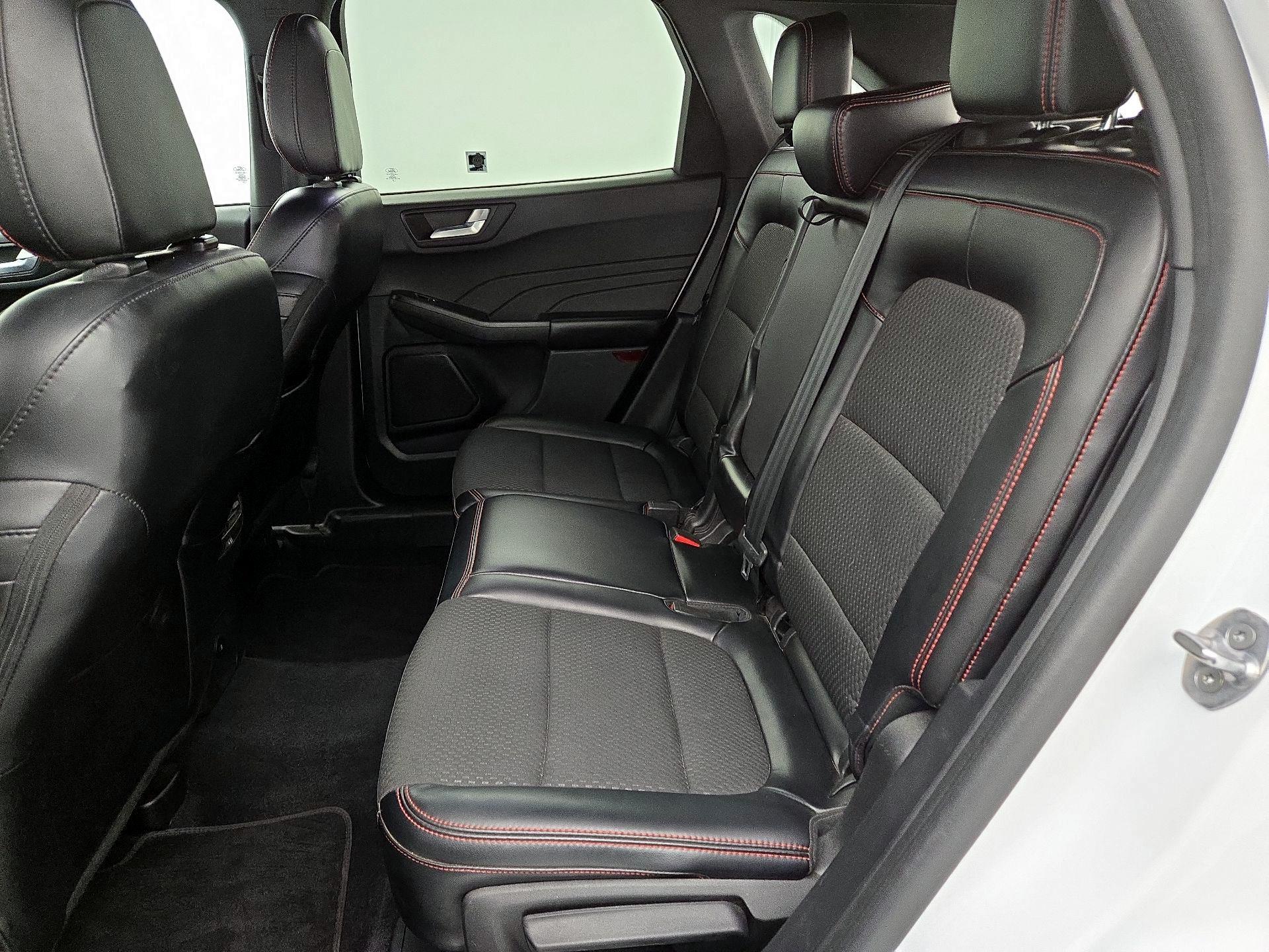 Thumbnail: 2023 Ford Escape - 20