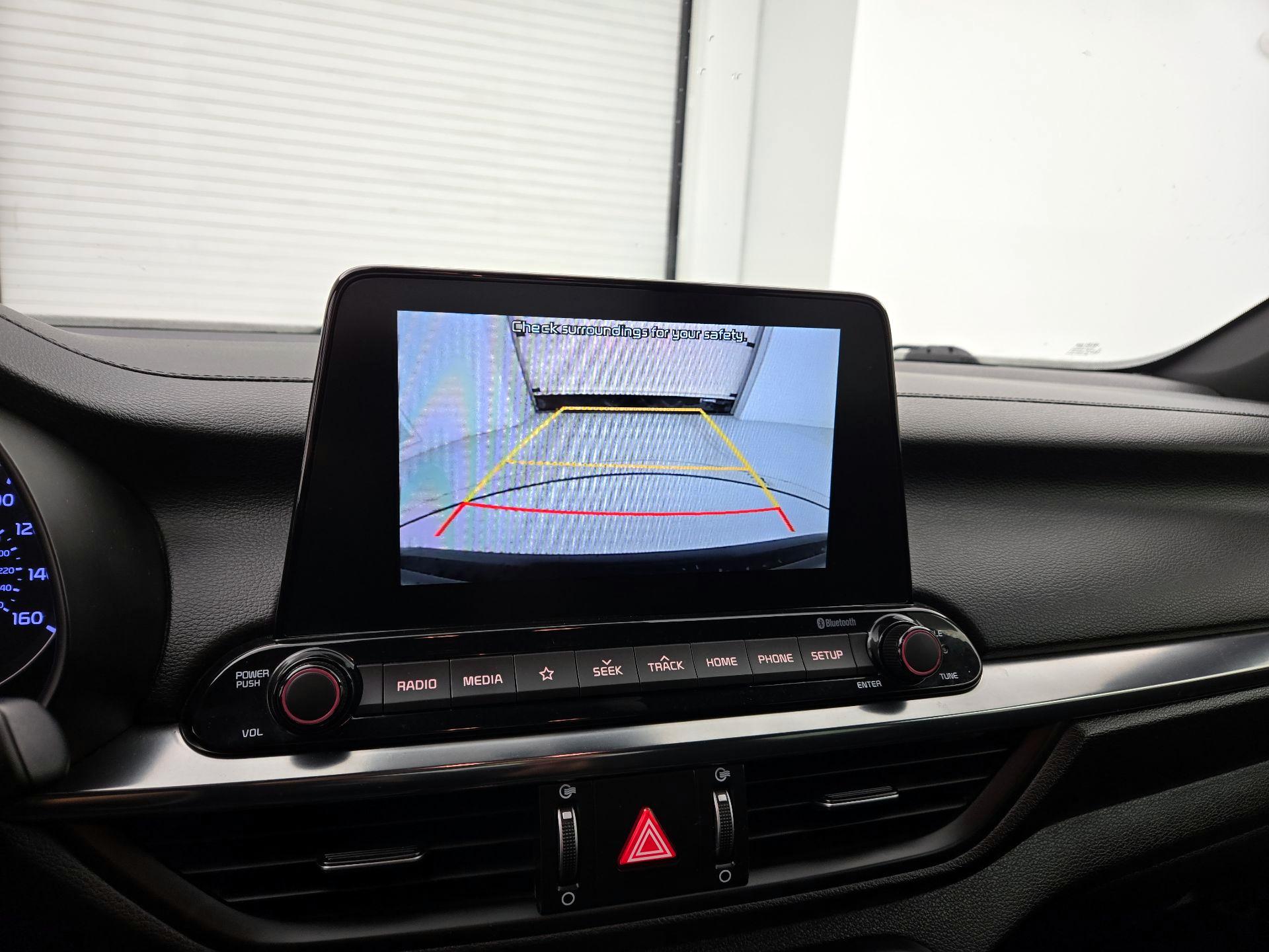 Thumbnail: 2021 Kia Forte - 14