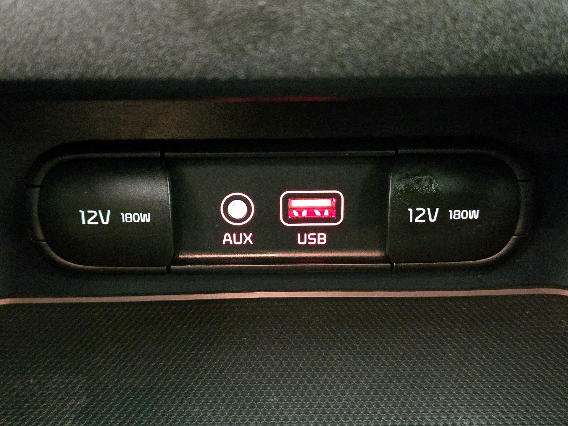 Thumbnail: 2021 Kia Forte - 18