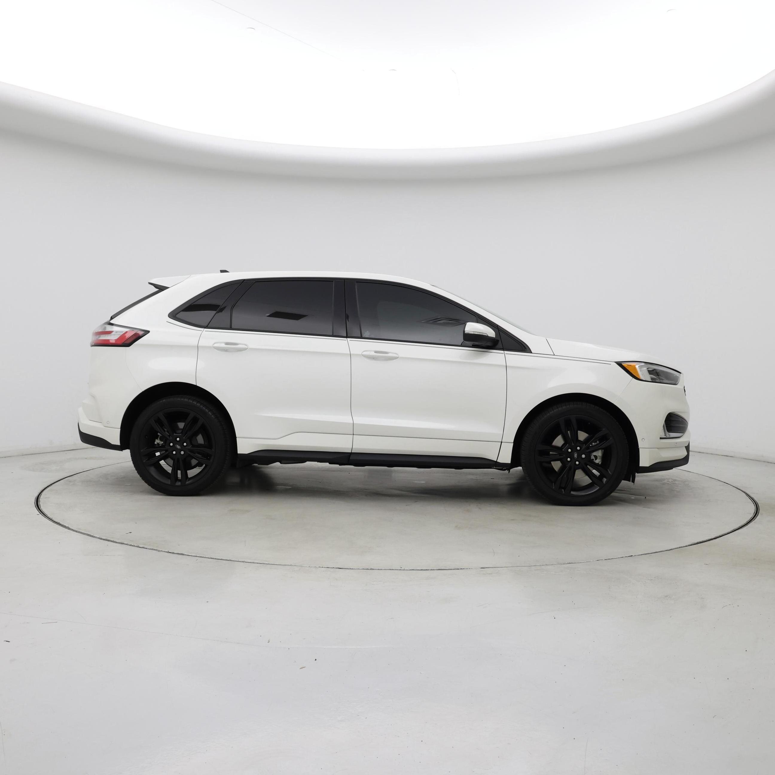 Thumbnail: 2020 Ford Edge - 7