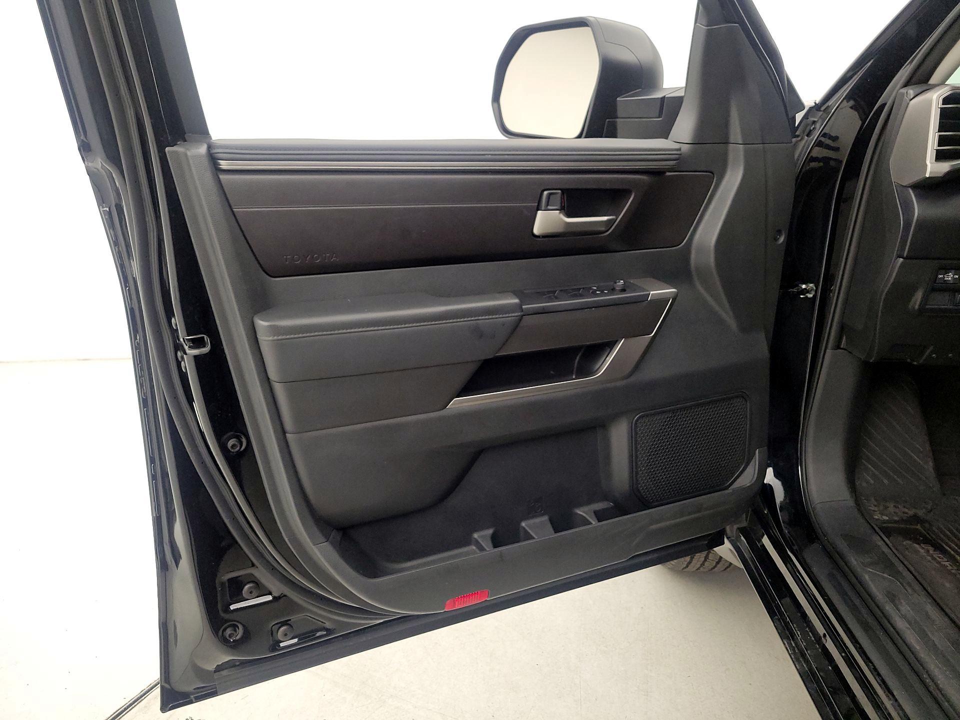 Thumbnail: 2024 Toyota Tundra - 12