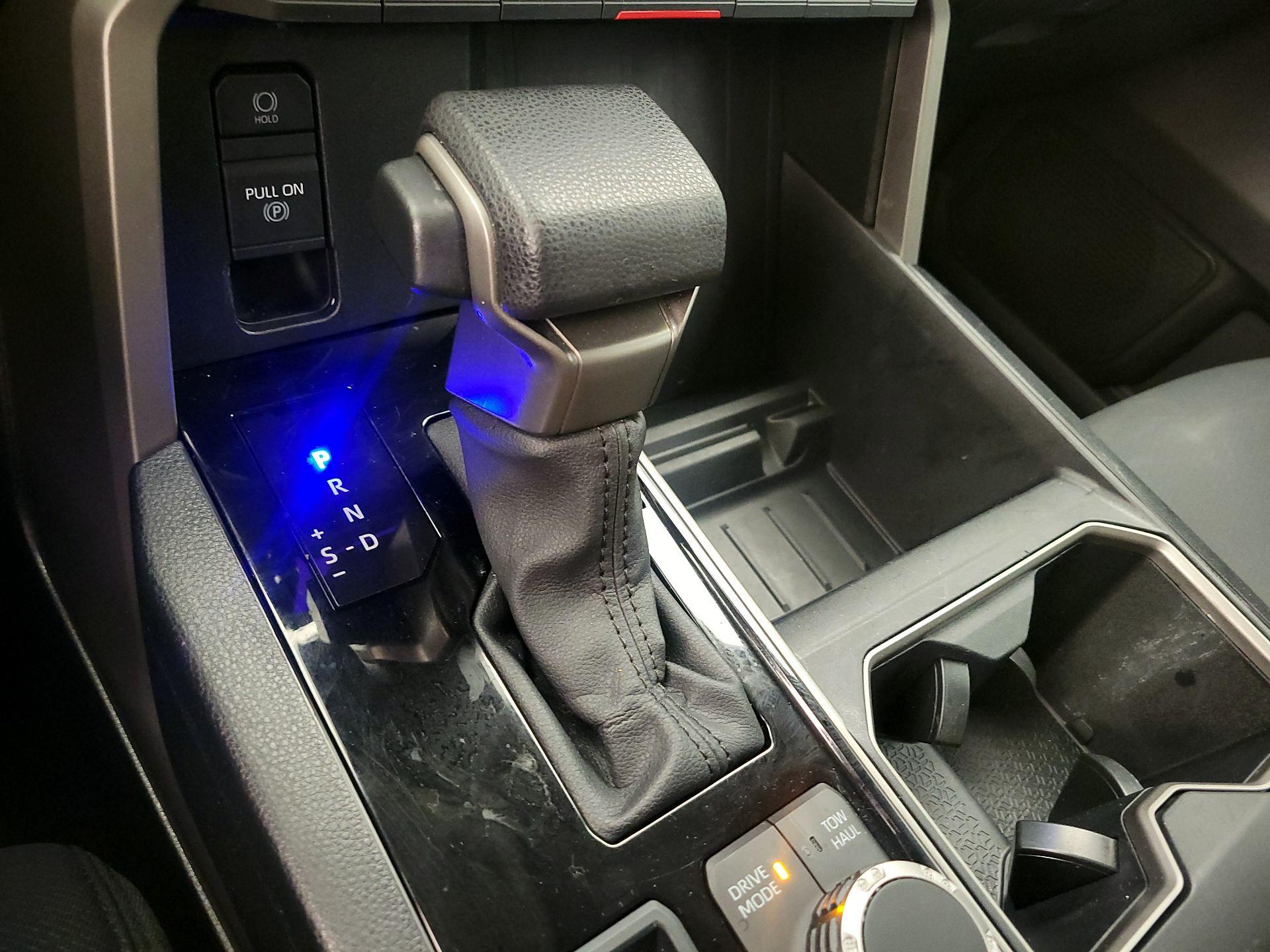 Thumbnail: 2024 Toyota Tundra - 17