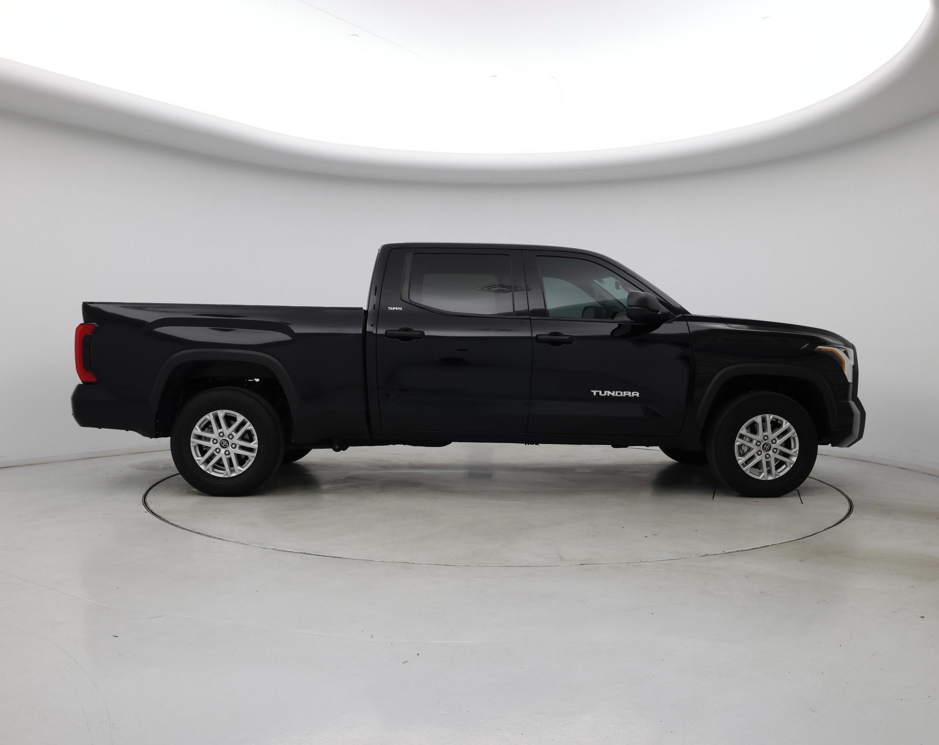 Thumbnail: 2024 Toyota Tundra - 7