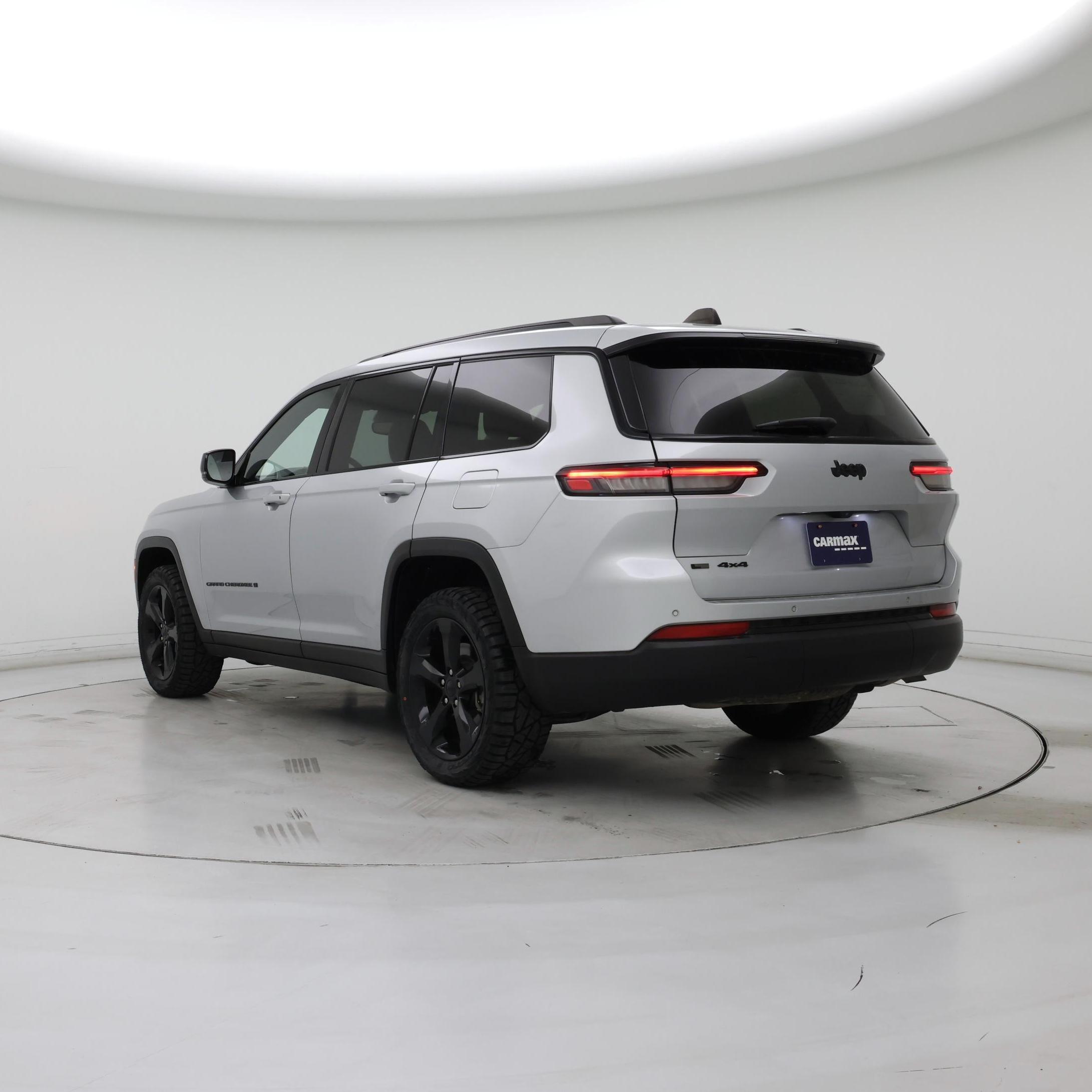 Thumbnail: 2023 Jeep Grand Cherokee L - 2