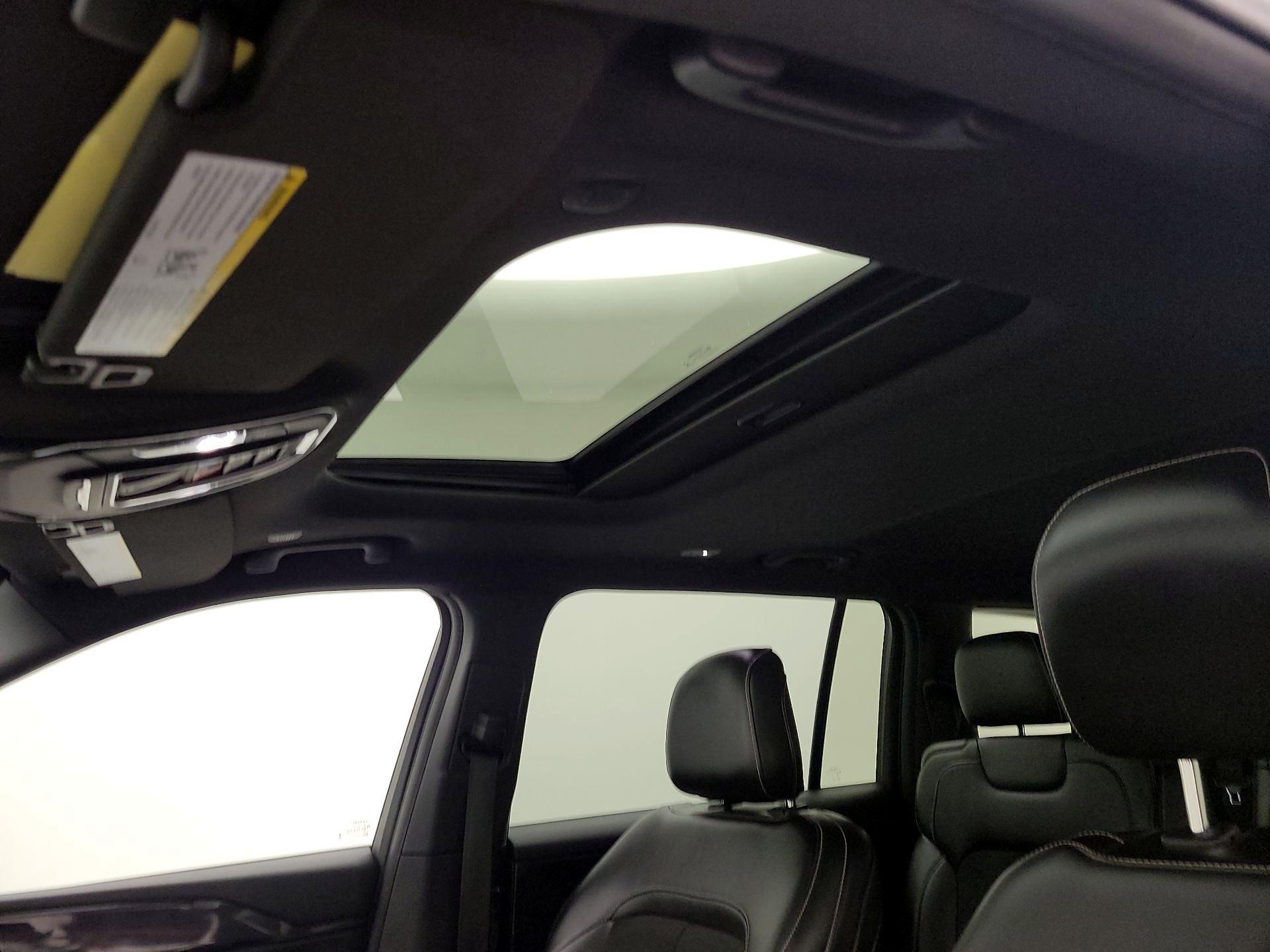 Thumbnail: 2023 Jeep Grand Cherokee L - 19