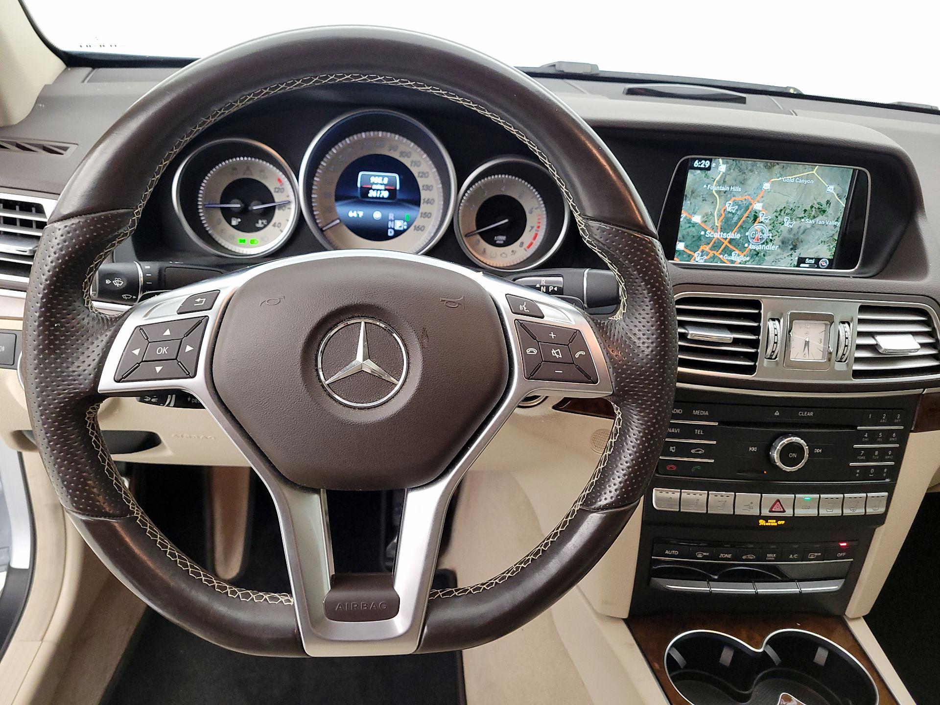 Thumbnail: 2017 Mercedes-Benz E-Class - 10