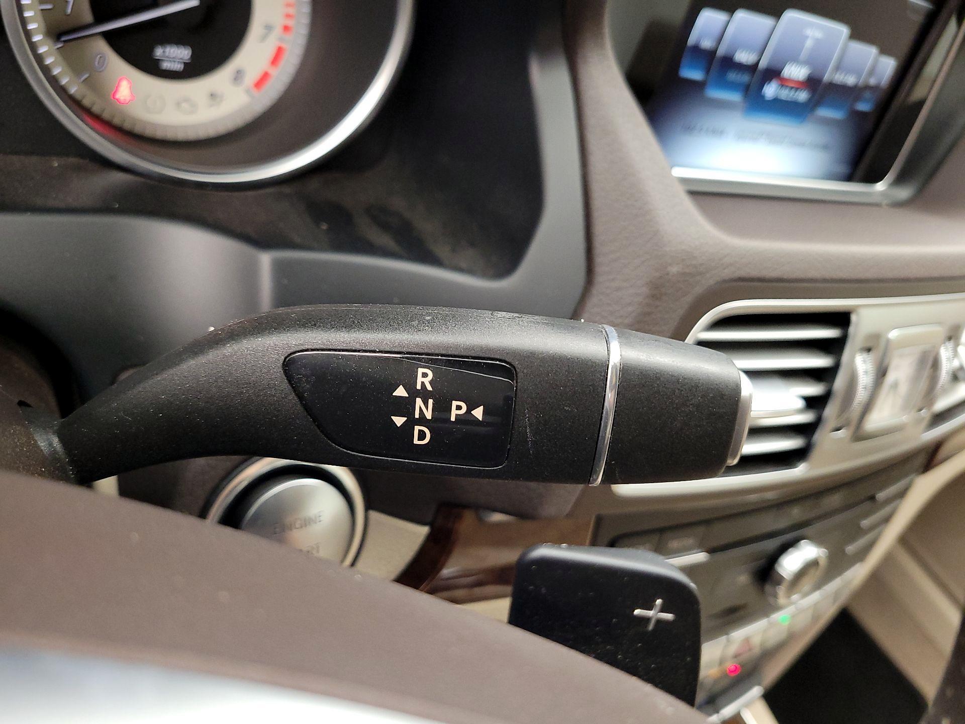 Thumbnail: 2017 Mercedes-Benz E-Class - 18