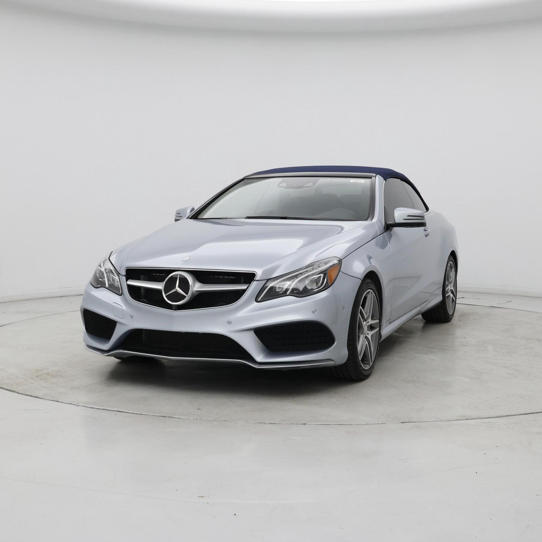 Thumbnail: 2017 Mercedes-Benz E-Class - 4