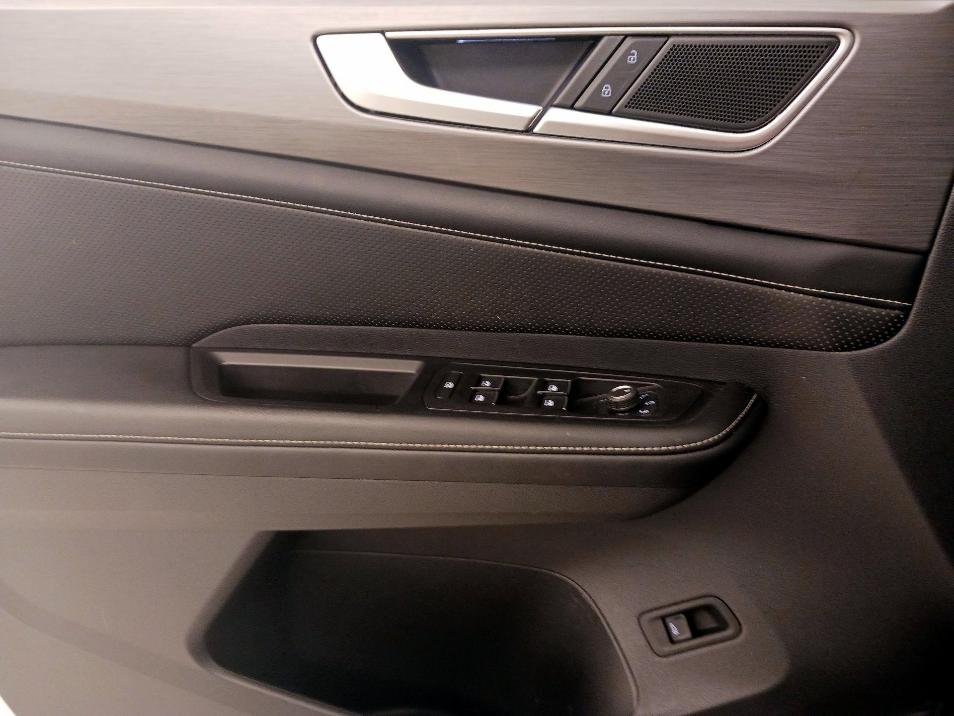 Thumbnail: 2024 Volkswagen Atlas - 12