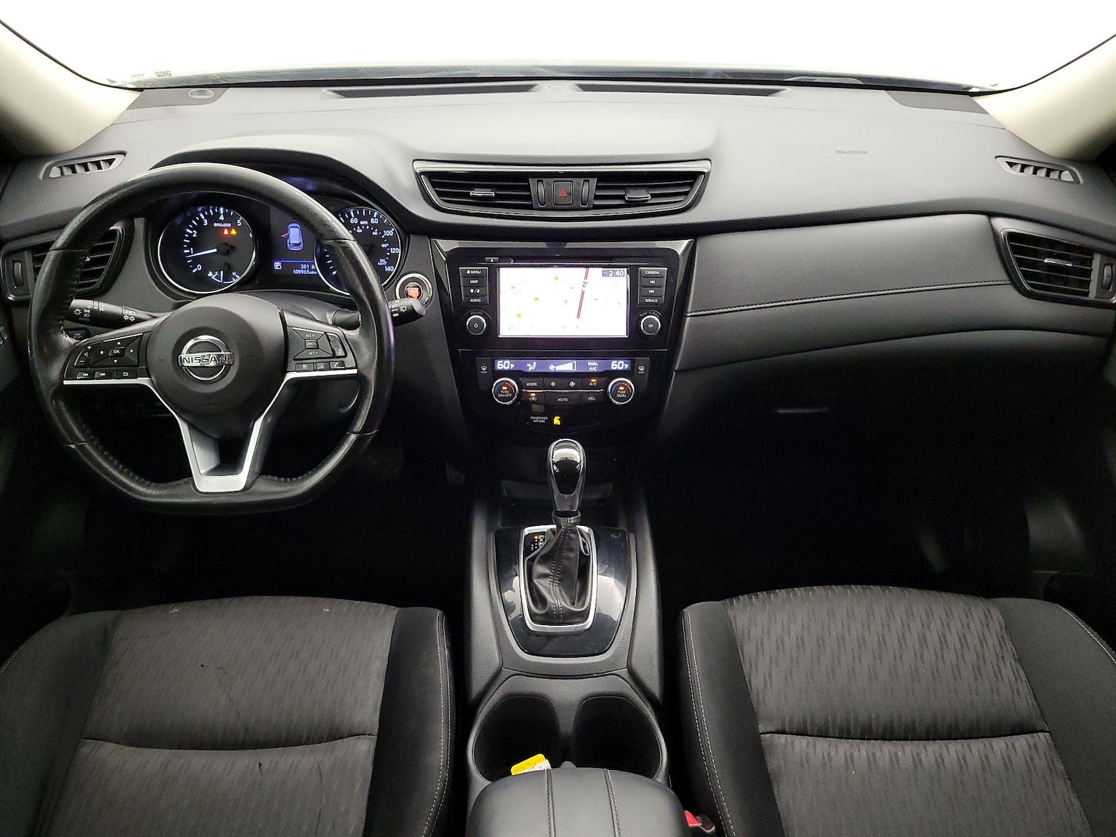 2018 Nissan Rogue SV - Photo 11
