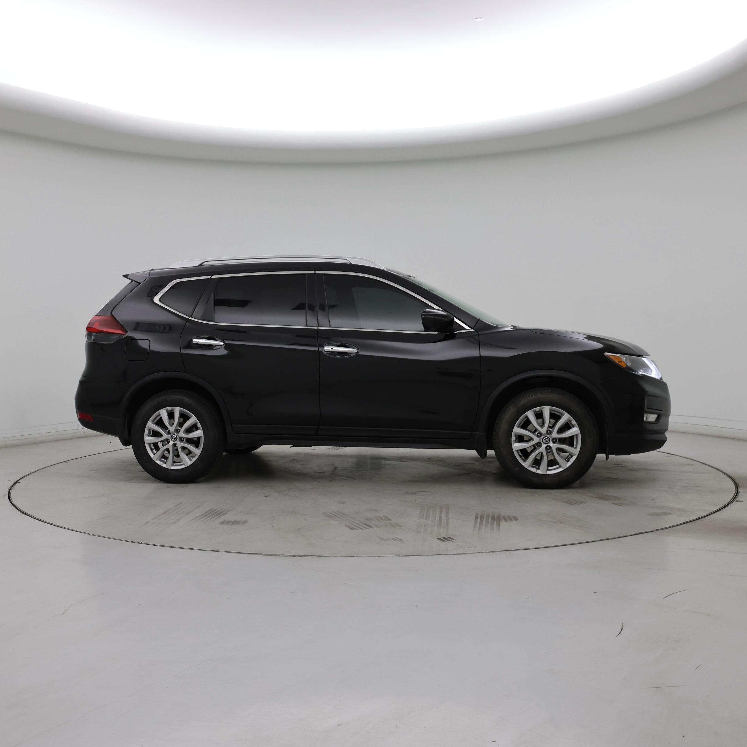 Thumbnail: 2018 Nissan Rogue - 7
