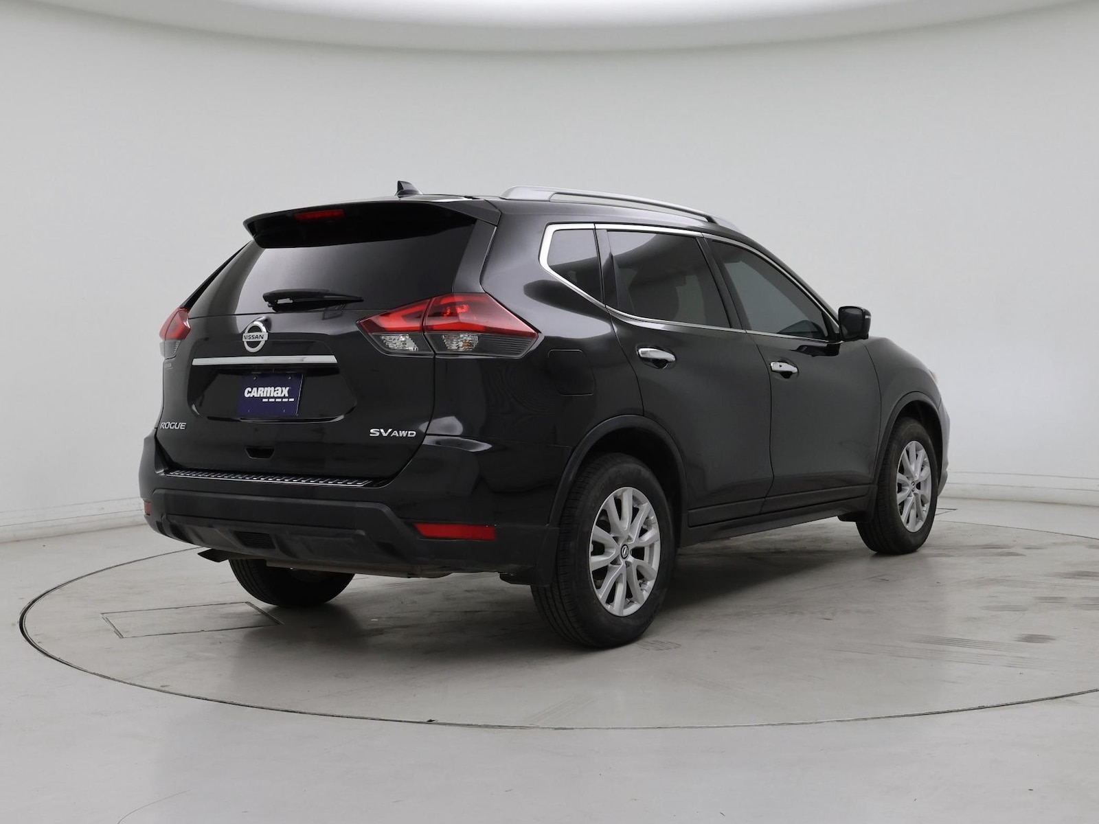 2018 Nissan Rogue SV - Photo 9