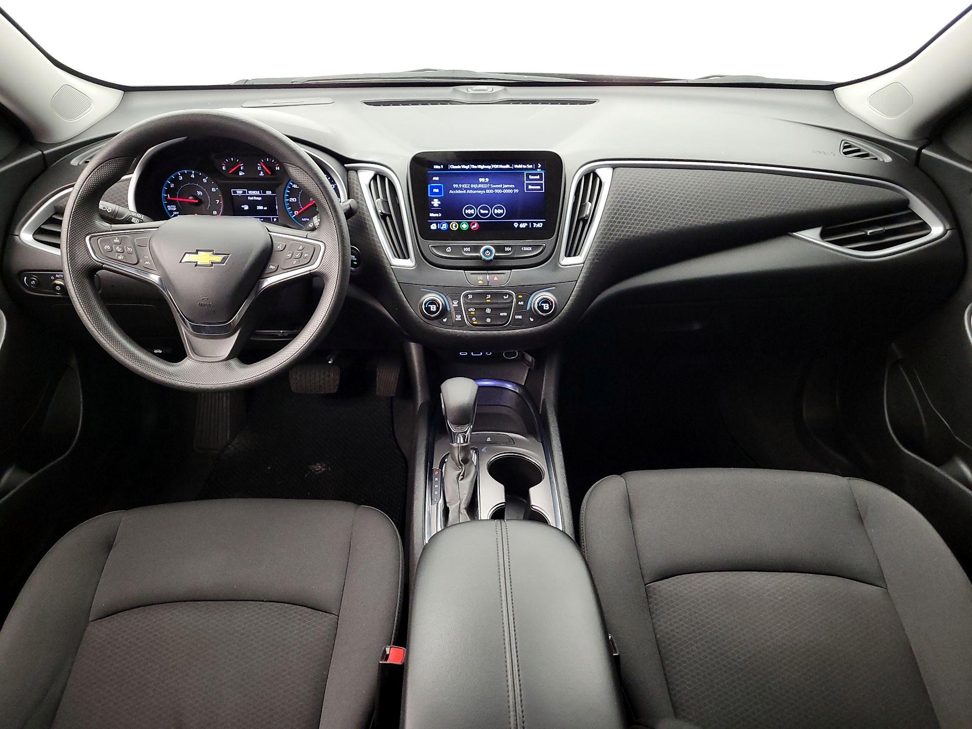 Thumbnail: 2023 Chevrolet Malibu - 9