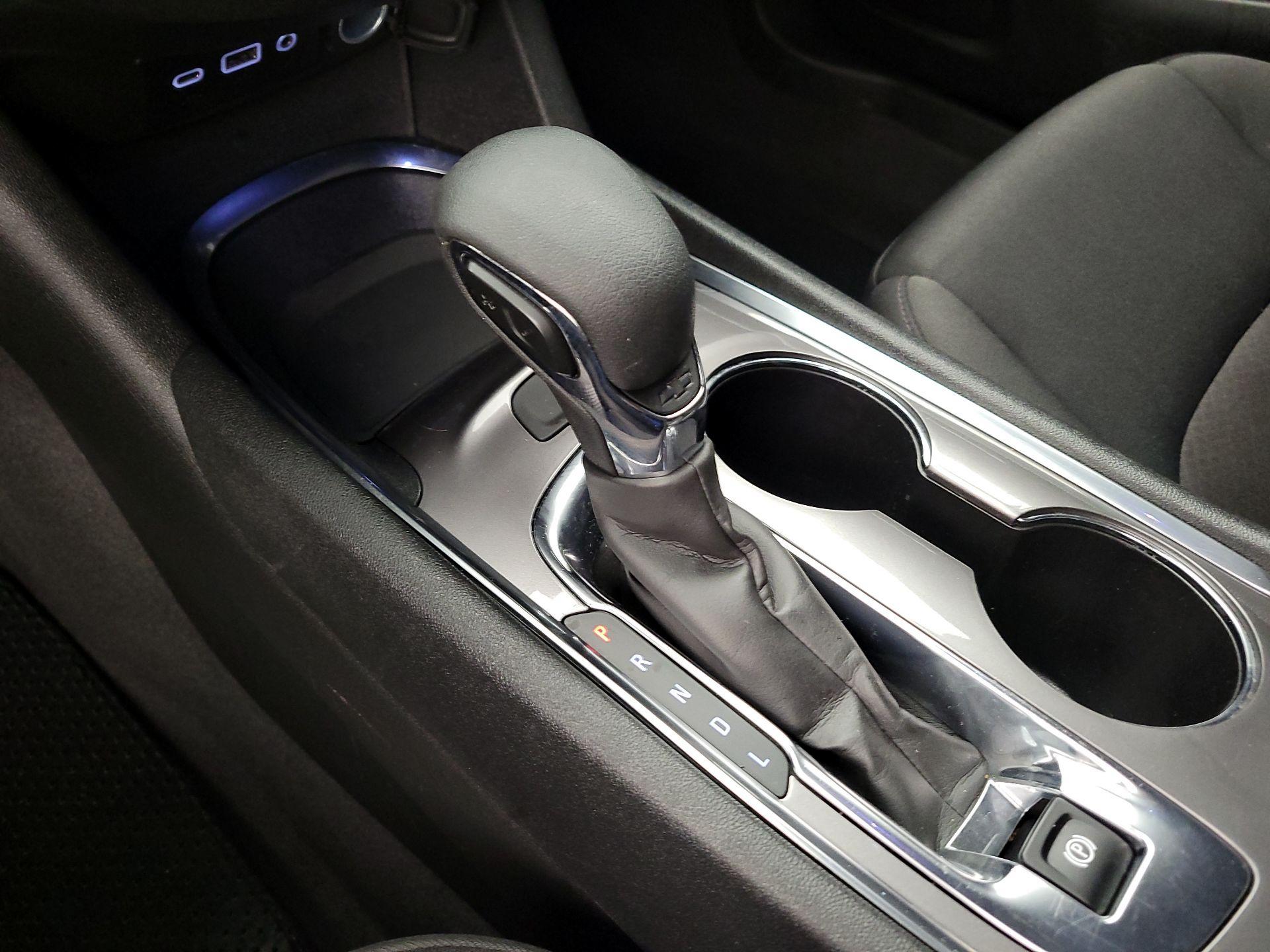 Thumbnail: 2023 Chevrolet Malibu - 17