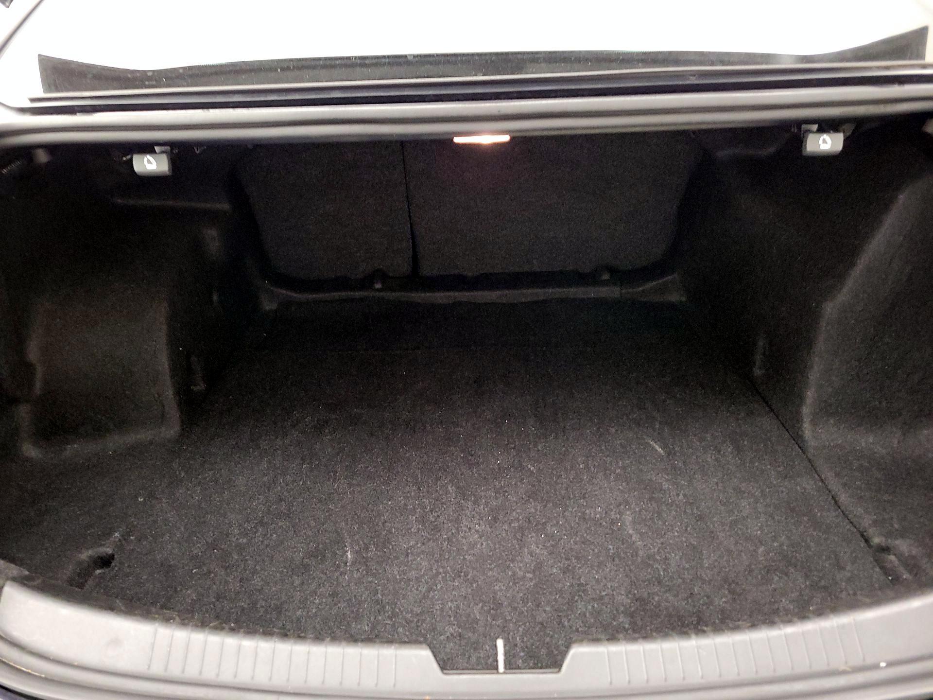 Thumbnail: 2023 Chevrolet Malibu - 20