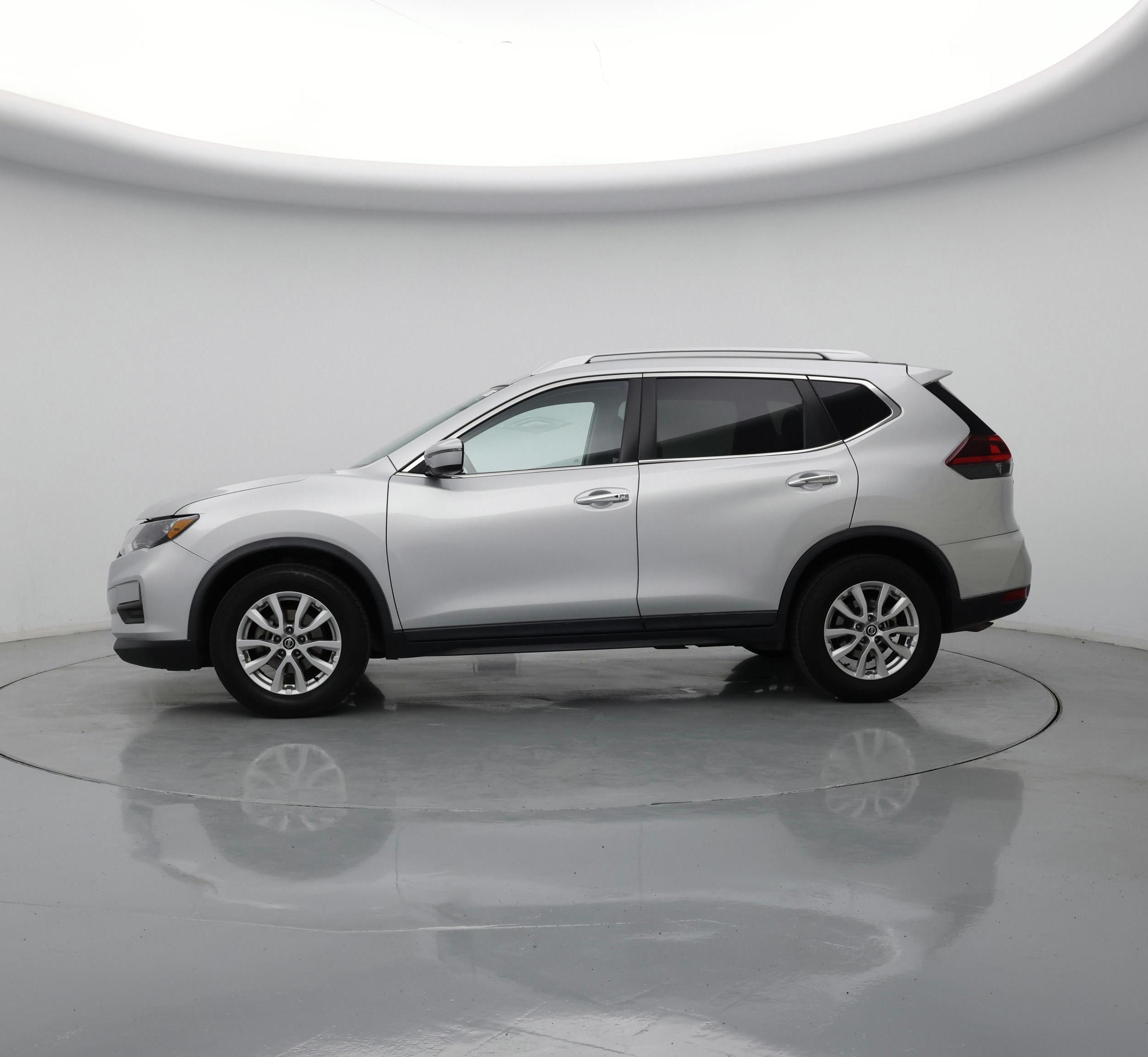 Thumbnail: 2018 Nissan Rogue - 3