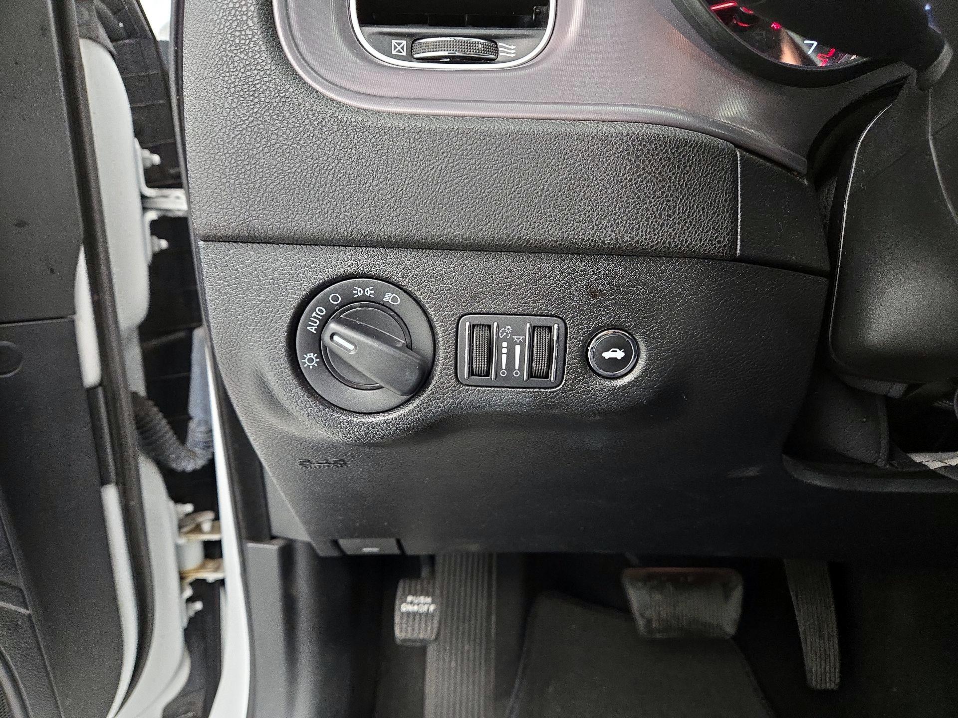 Thumbnail: 2023 Dodge Charger - 13