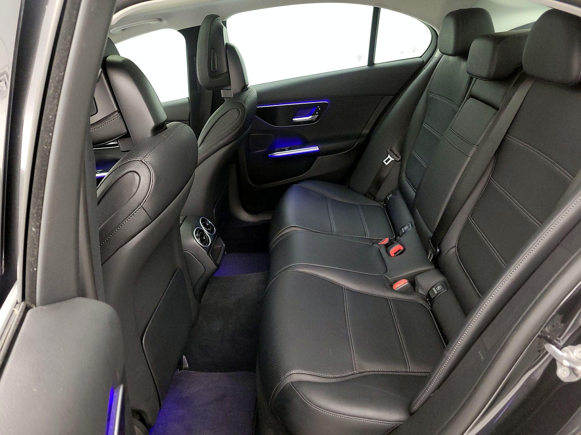 Thumbnail: 2022 Mercedes-Benz C-Class - 20