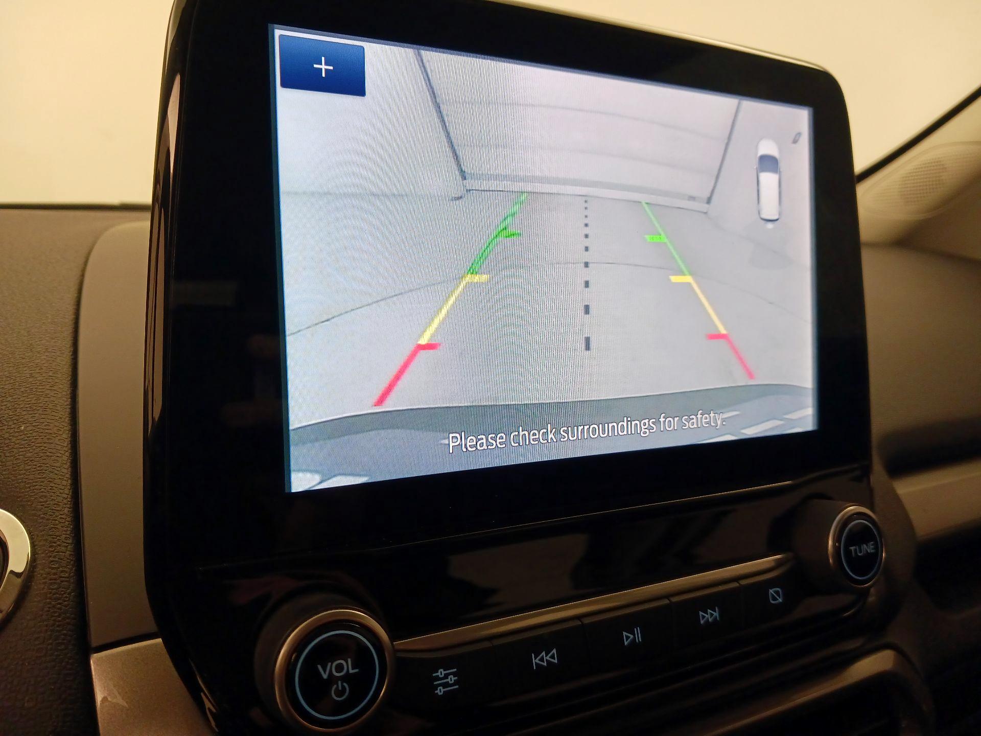 Thumbnail: 2021 Ford EcoSport - 14