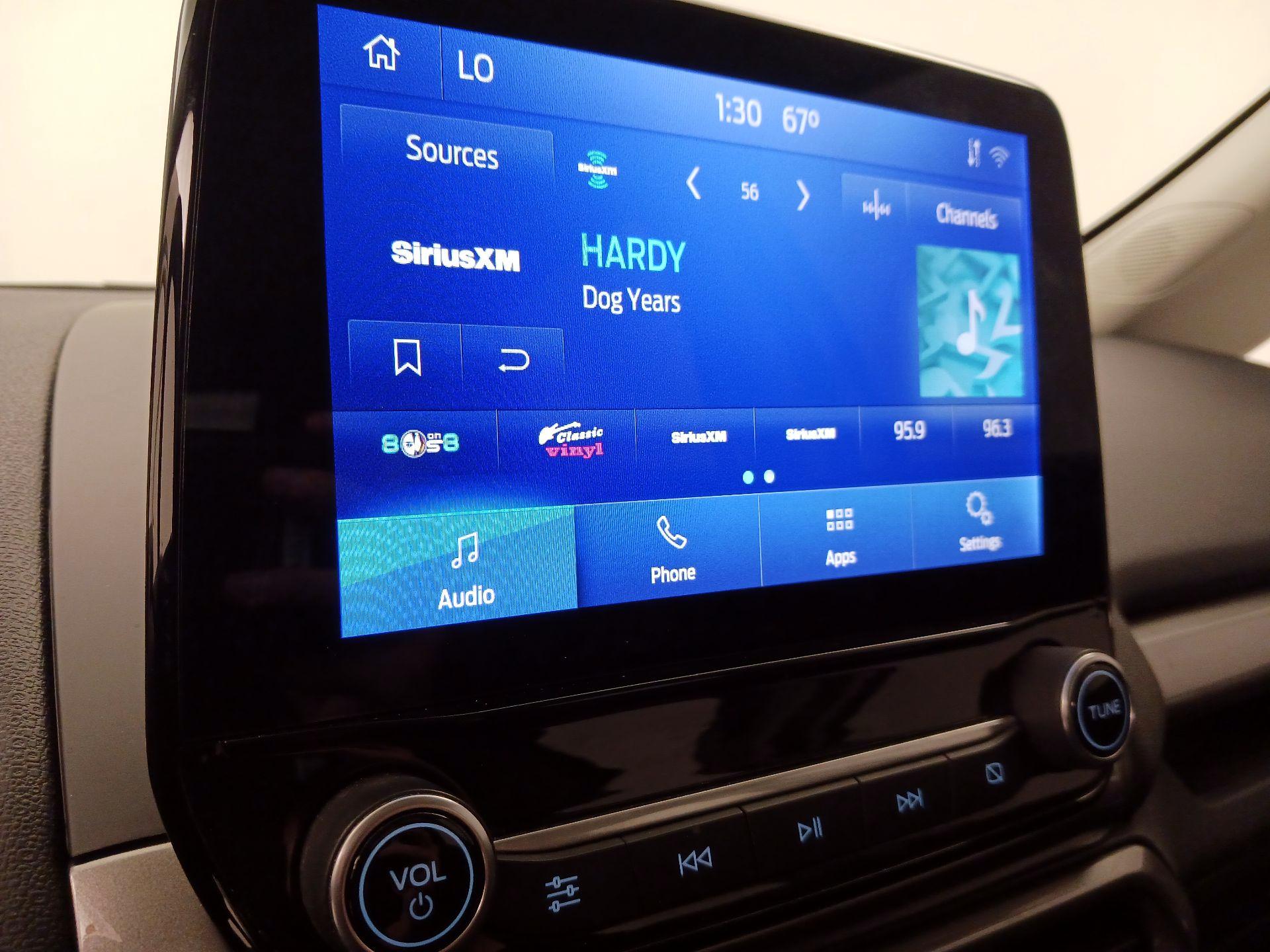 Thumbnail: 2021 Ford EcoSport - 15