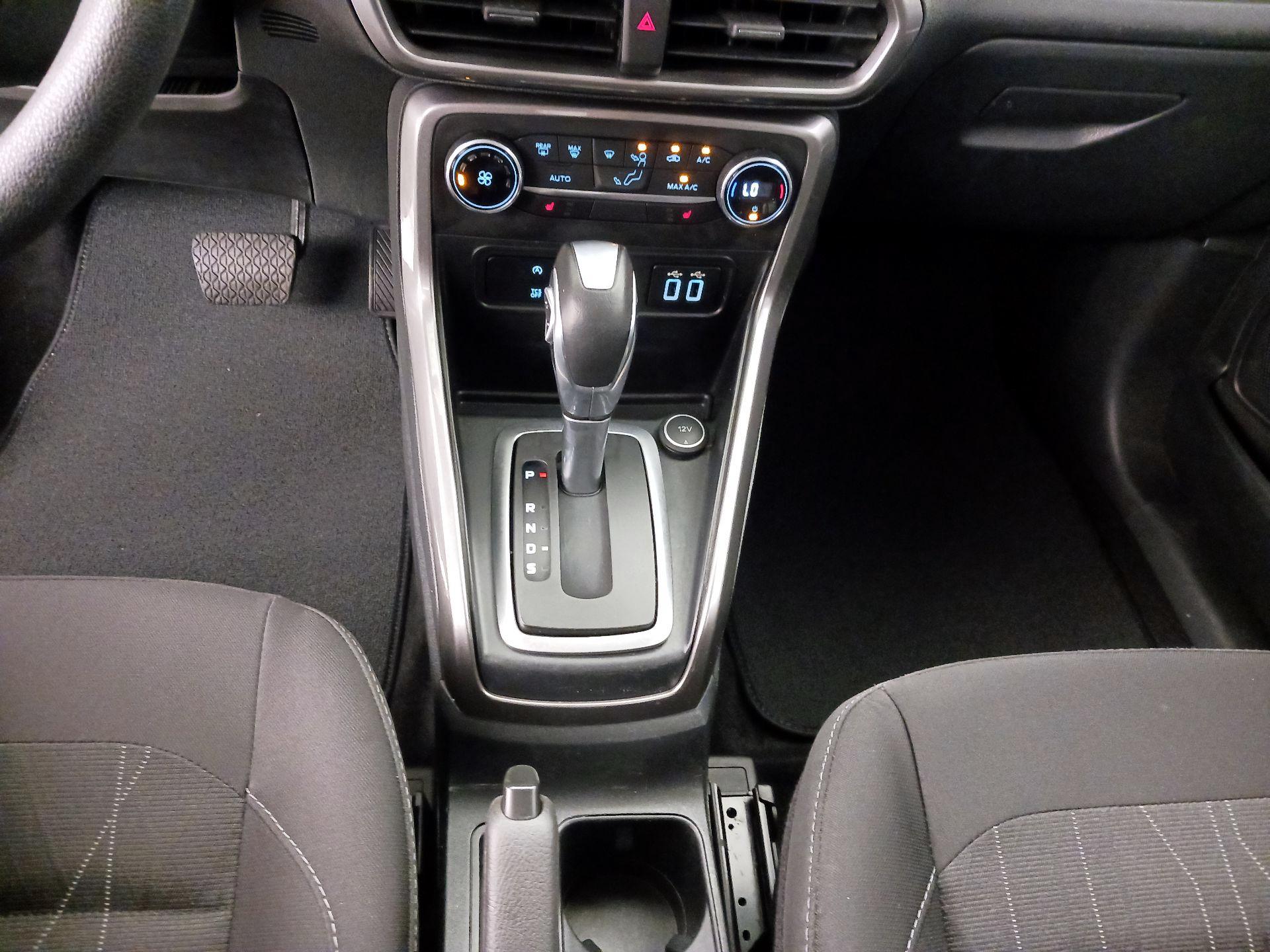 Thumbnail: 2021 Ford EcoSport - 17