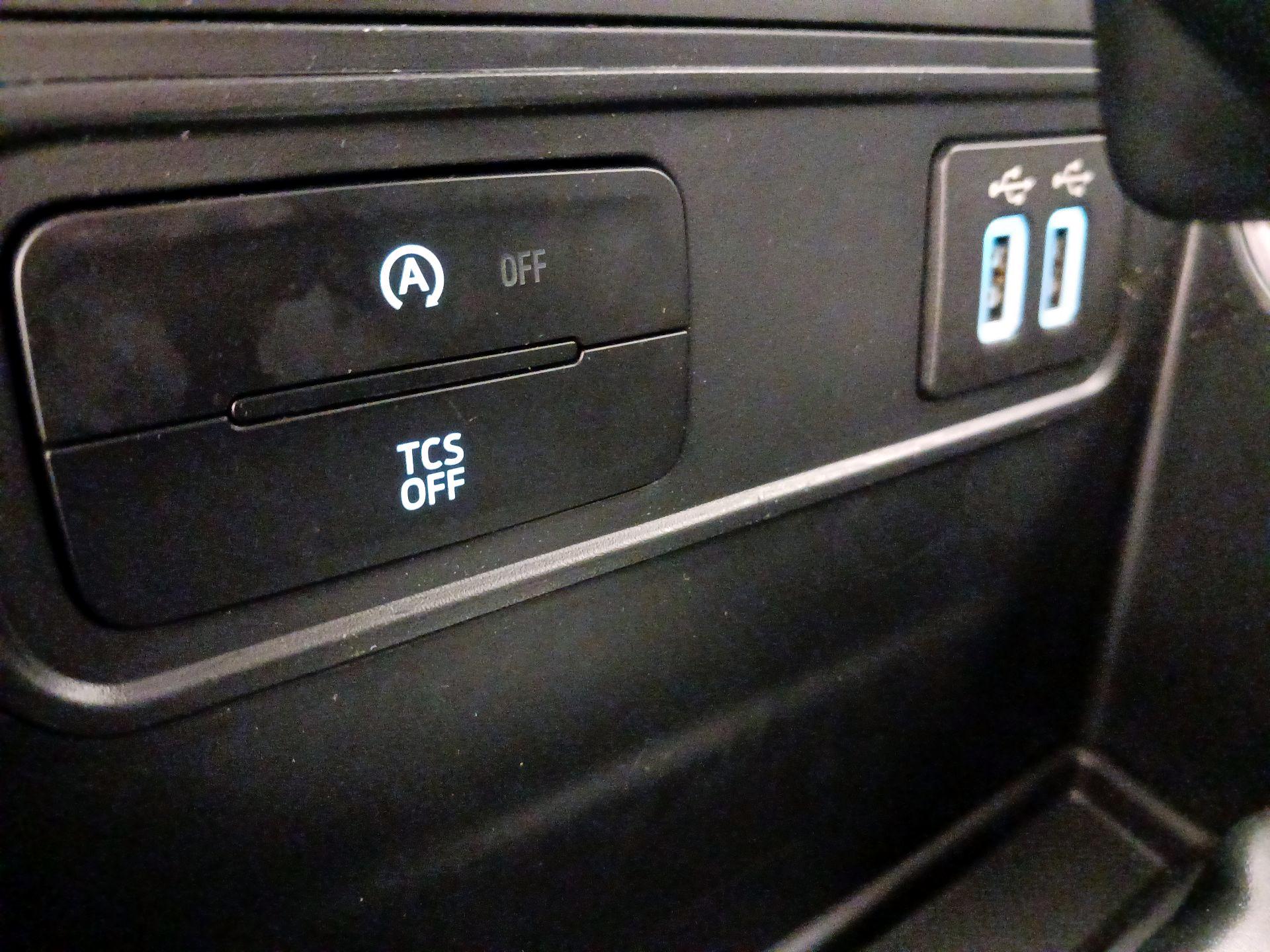 Thumbnail: 2021 Ford EcoSport - 18