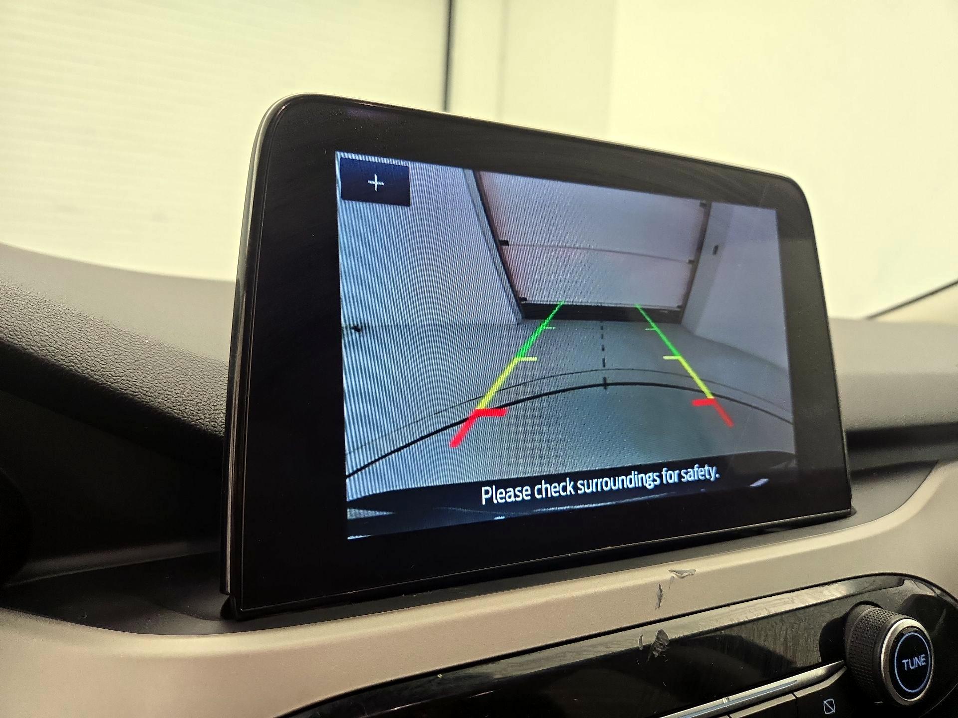 Thumbnail: 2022 Ford Escape - 14