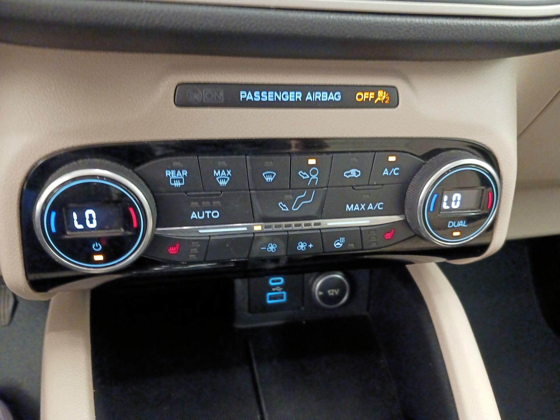 Thumbnail: 2021 Ford Escape - 16