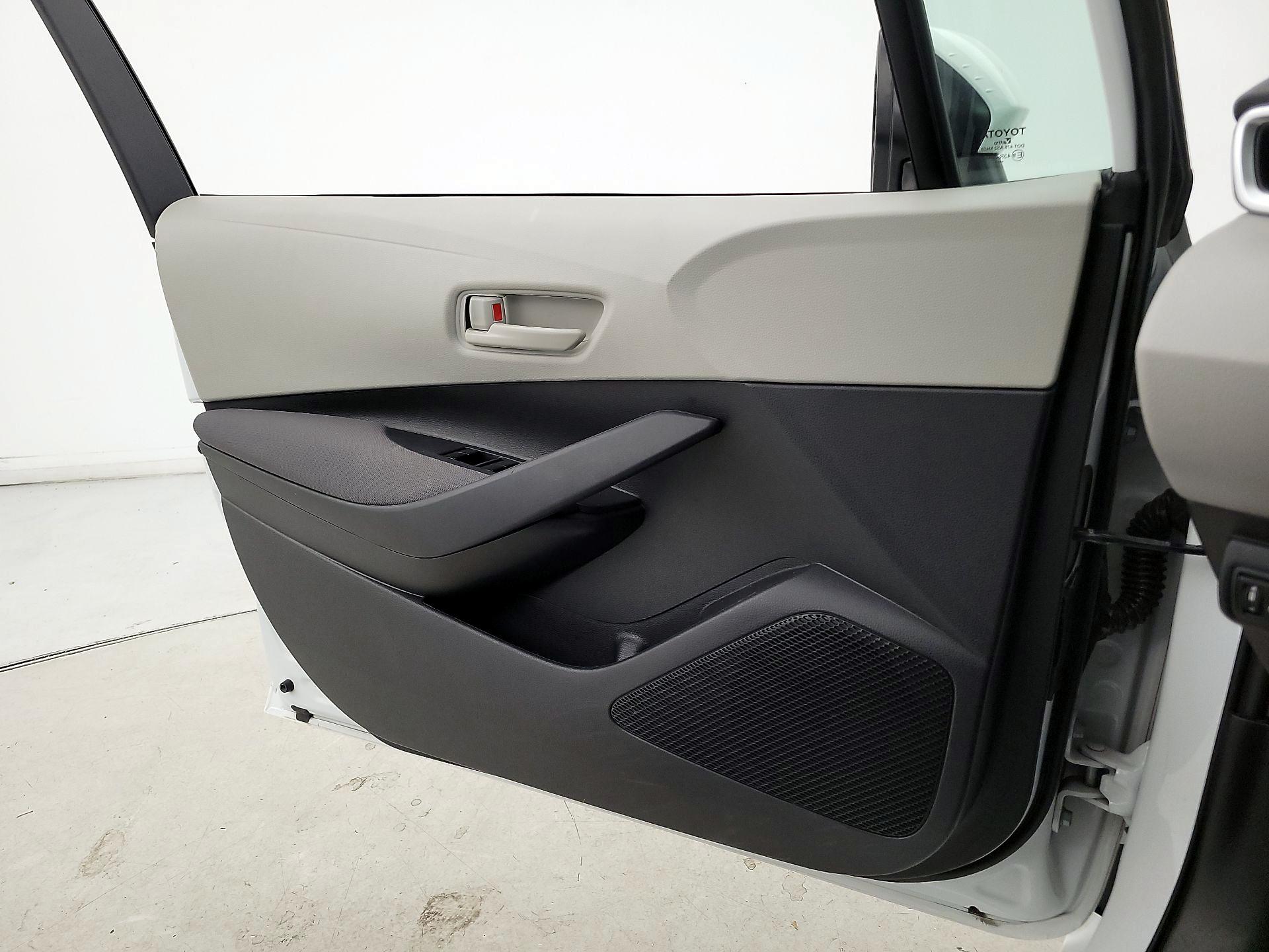 Thumbnail: 2023 Toyota Corolla - 12