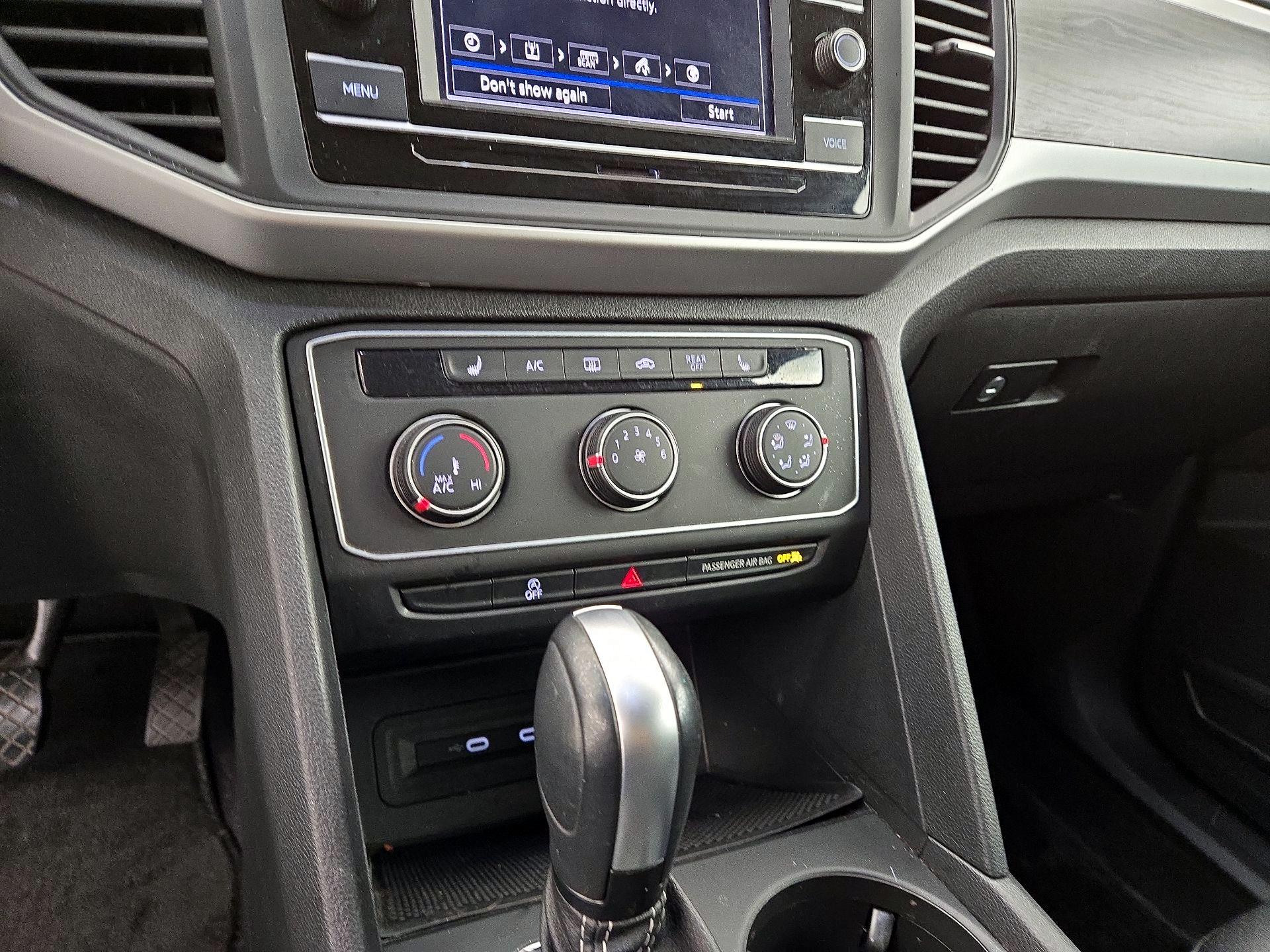 Thumbnail: 2022 Volkswagen Atlas - 16