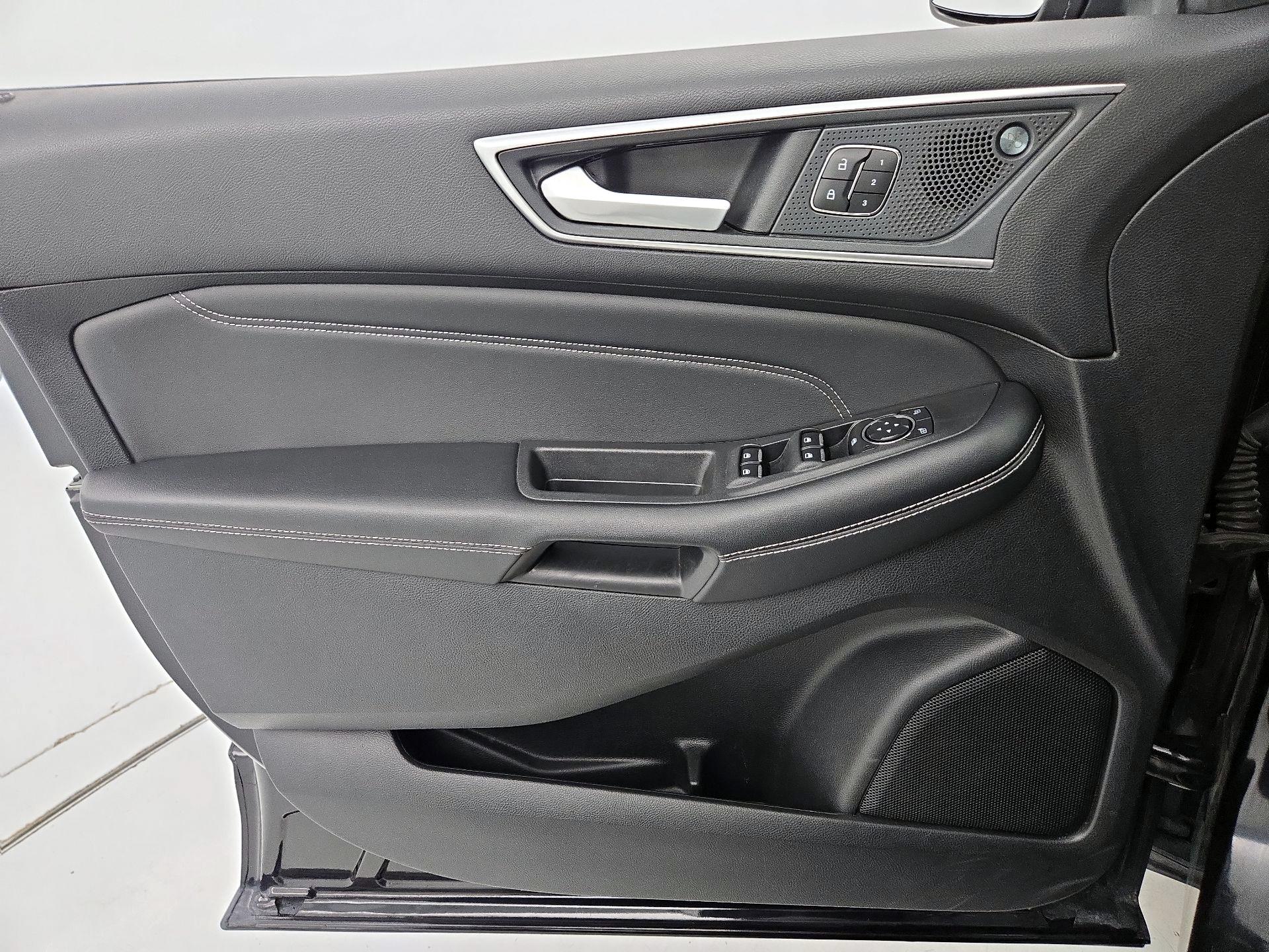 Thumbnail: 2024 Ford Edge - 12