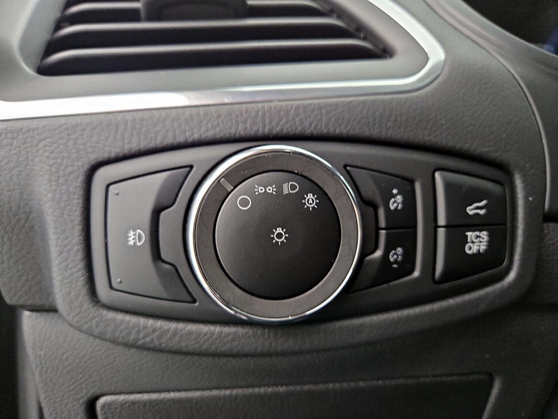 Thumbnail: 2024 Ford Edge - 13