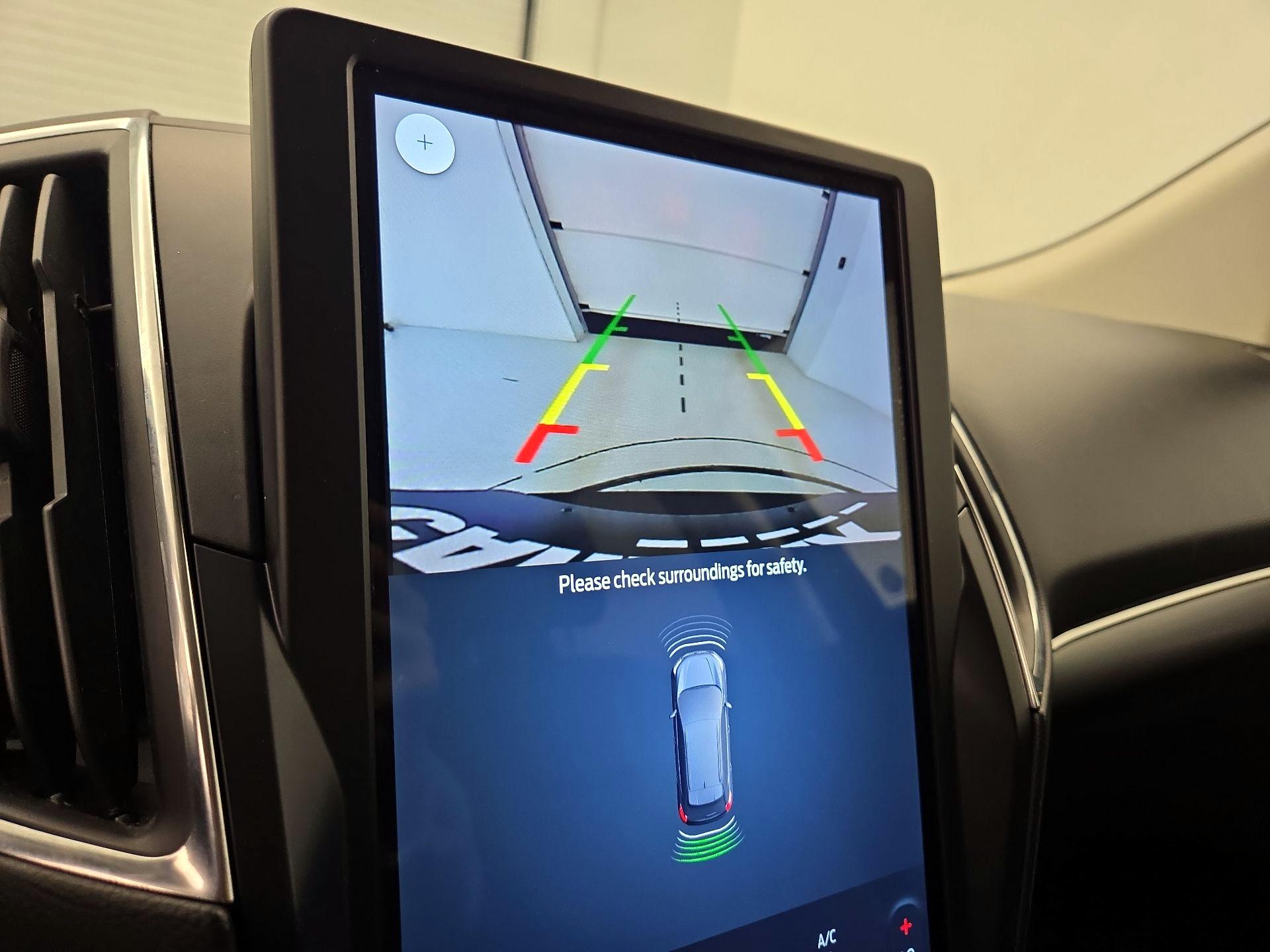 Thumbnail: 2024 Ford Edge - 14