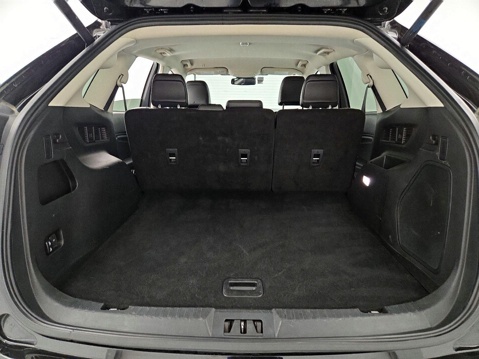 Thumbnail: 2024 Ford Edge - 20