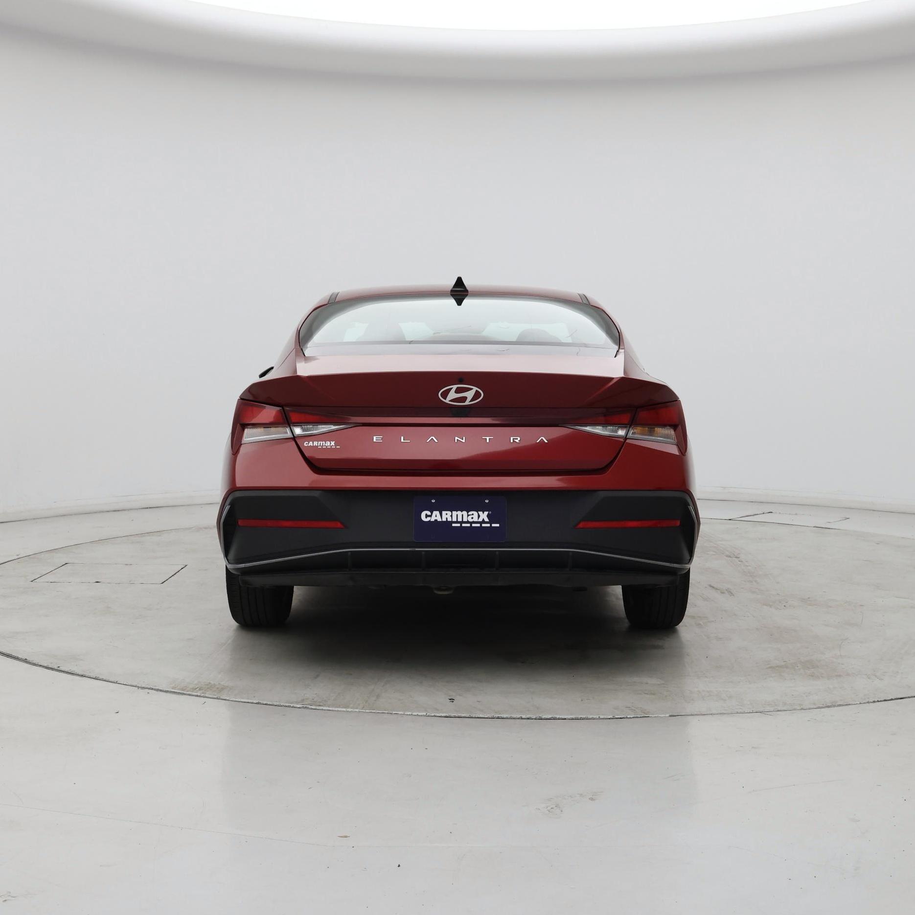 Thumbnail: 2024 Hyundai Elantra - 6