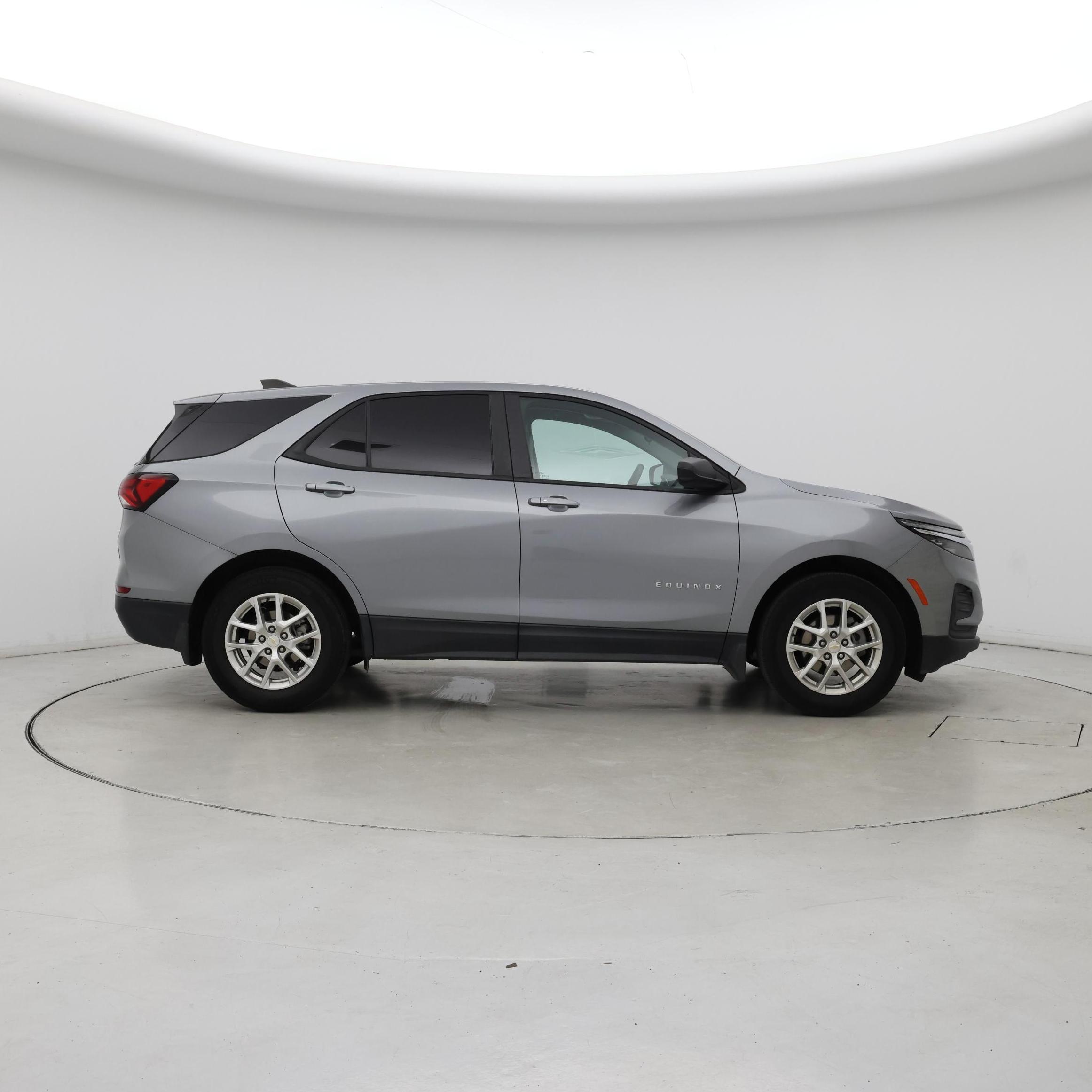 Thumbnail: 2023 Chevrolet Equinox - 7