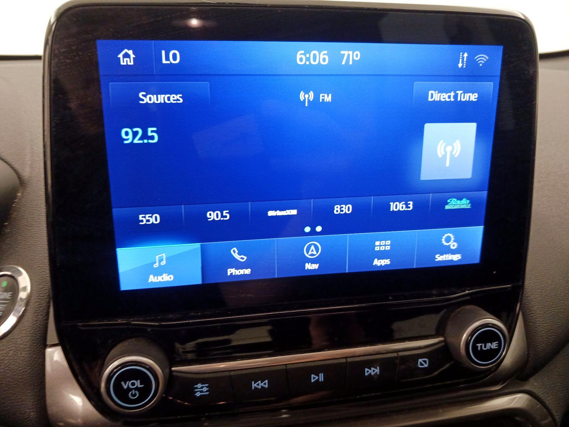 Thumbnail: 2021 Ford EcoSport - 16