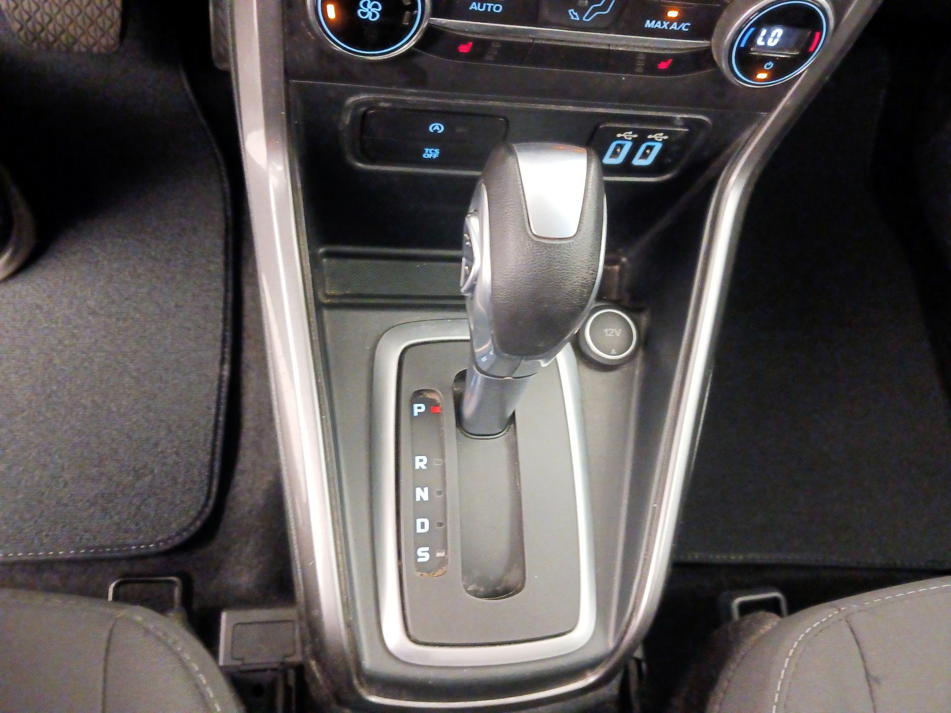 Thumbnail: 2021 Ford EcoSport - 18