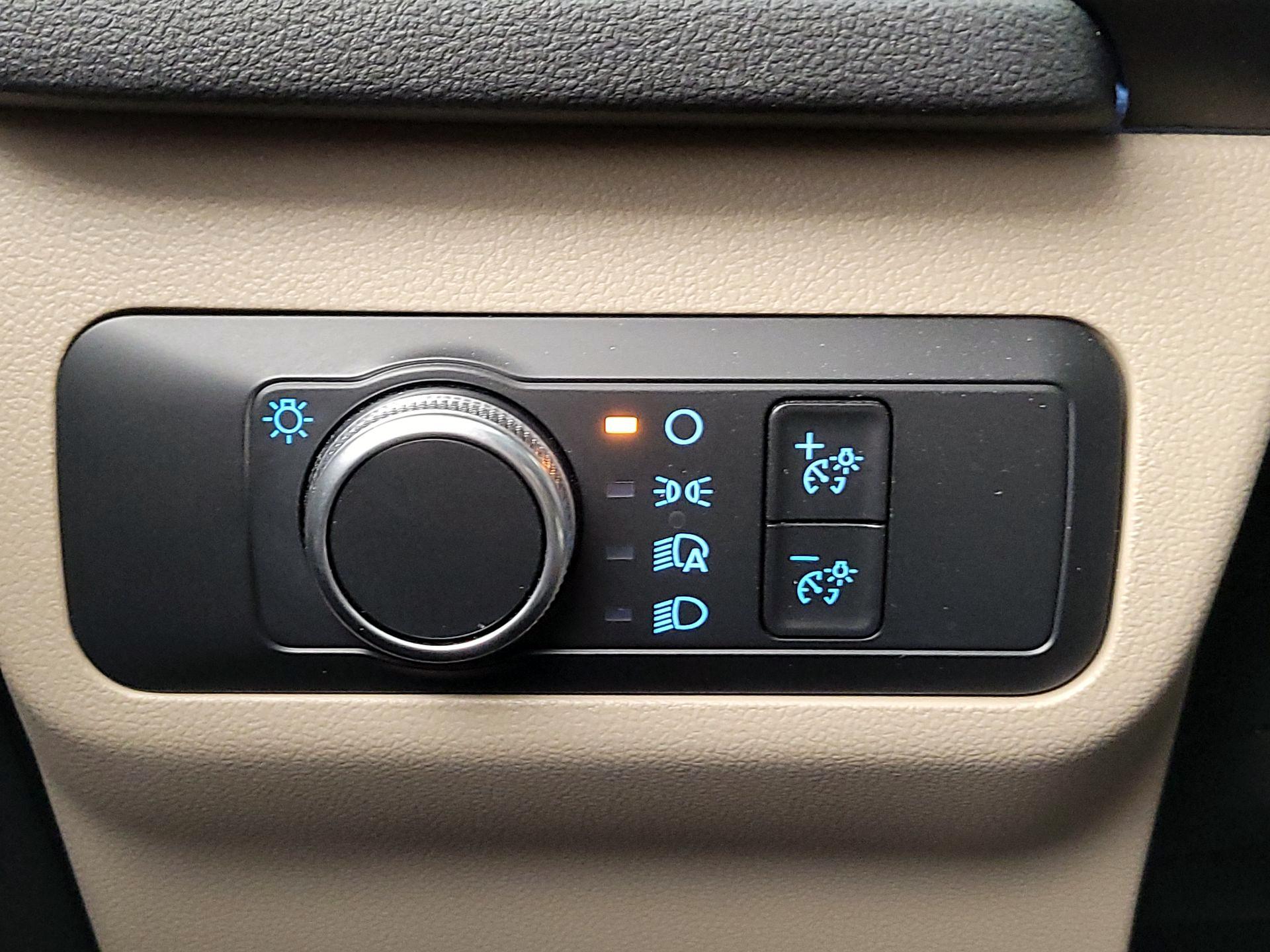 Thumbnail: 2022 Ford Escape - 13