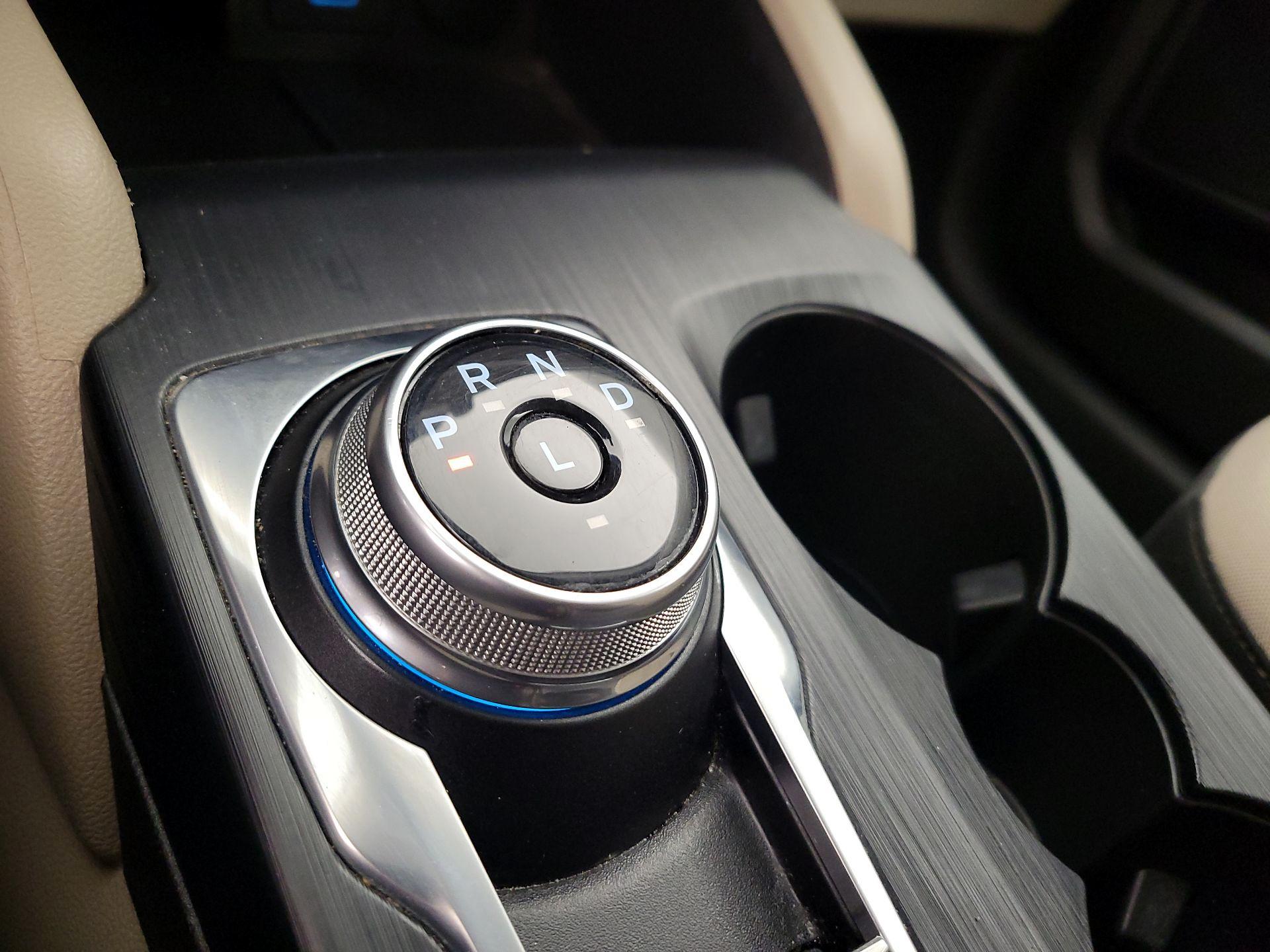 Thumbnail: 2022 Ford Escape - 17