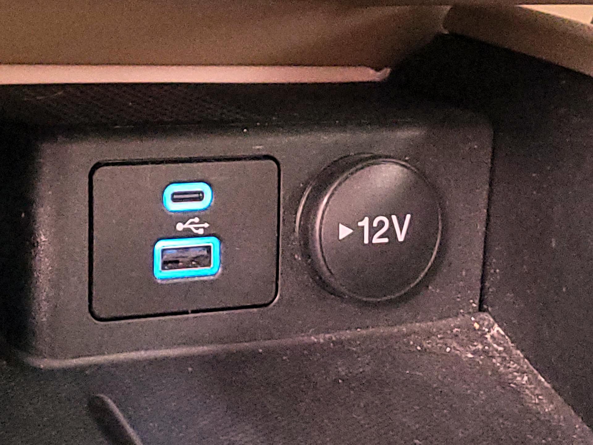 Thumbnail: 2022 Ford Escape - 18